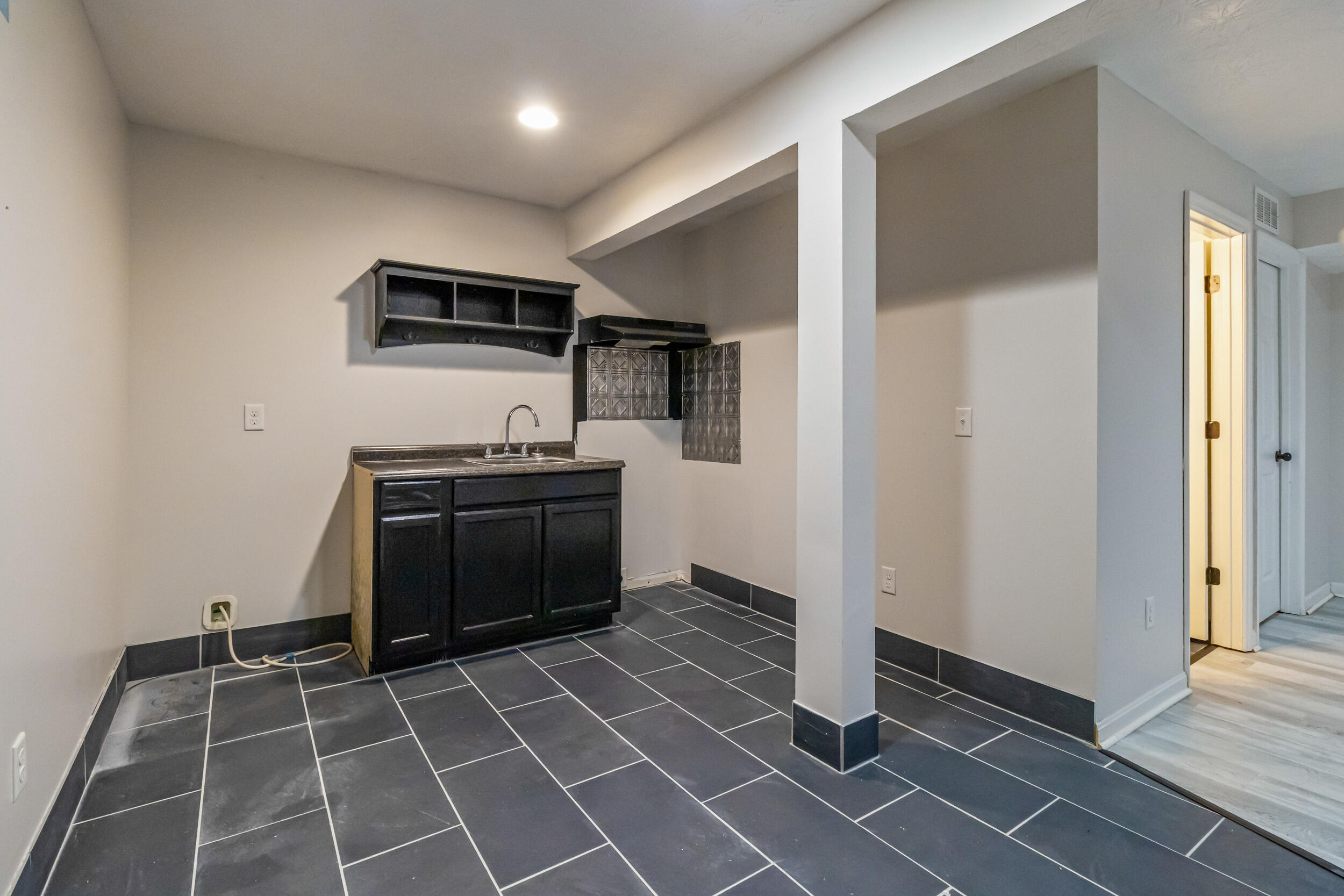 8041 Bushclover Drive, Tipp City, Ohio 45371