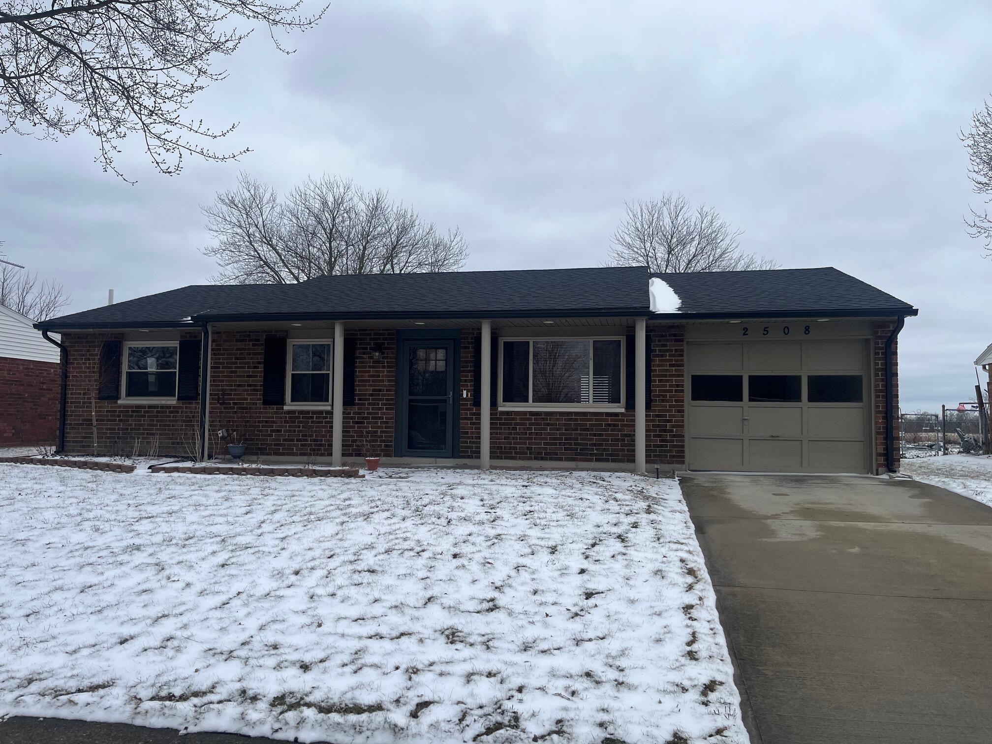 2508 Foxchase Court, Troy, Ohio 45373