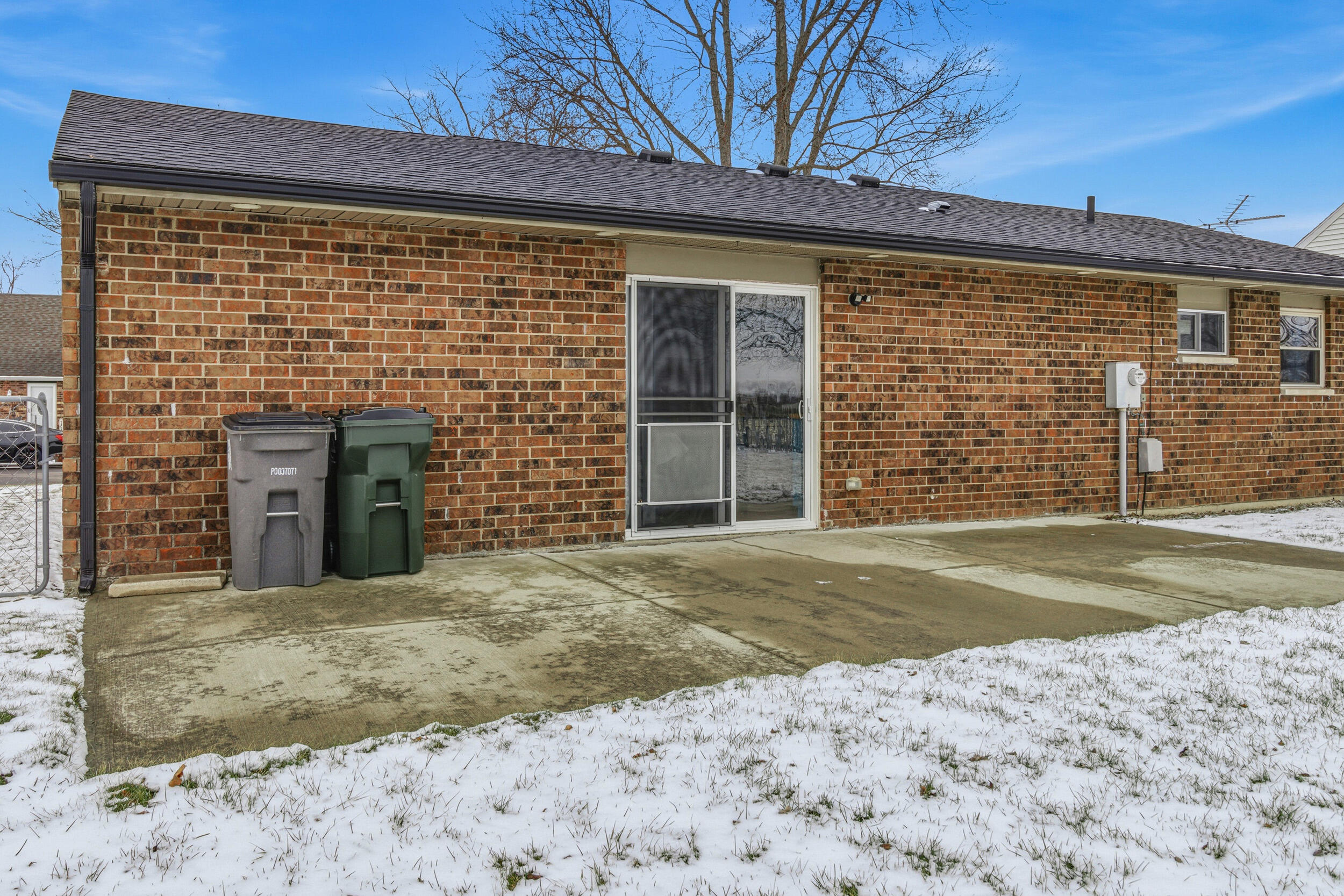 2508 Foxchase Court, Troy, Ohio 45373
