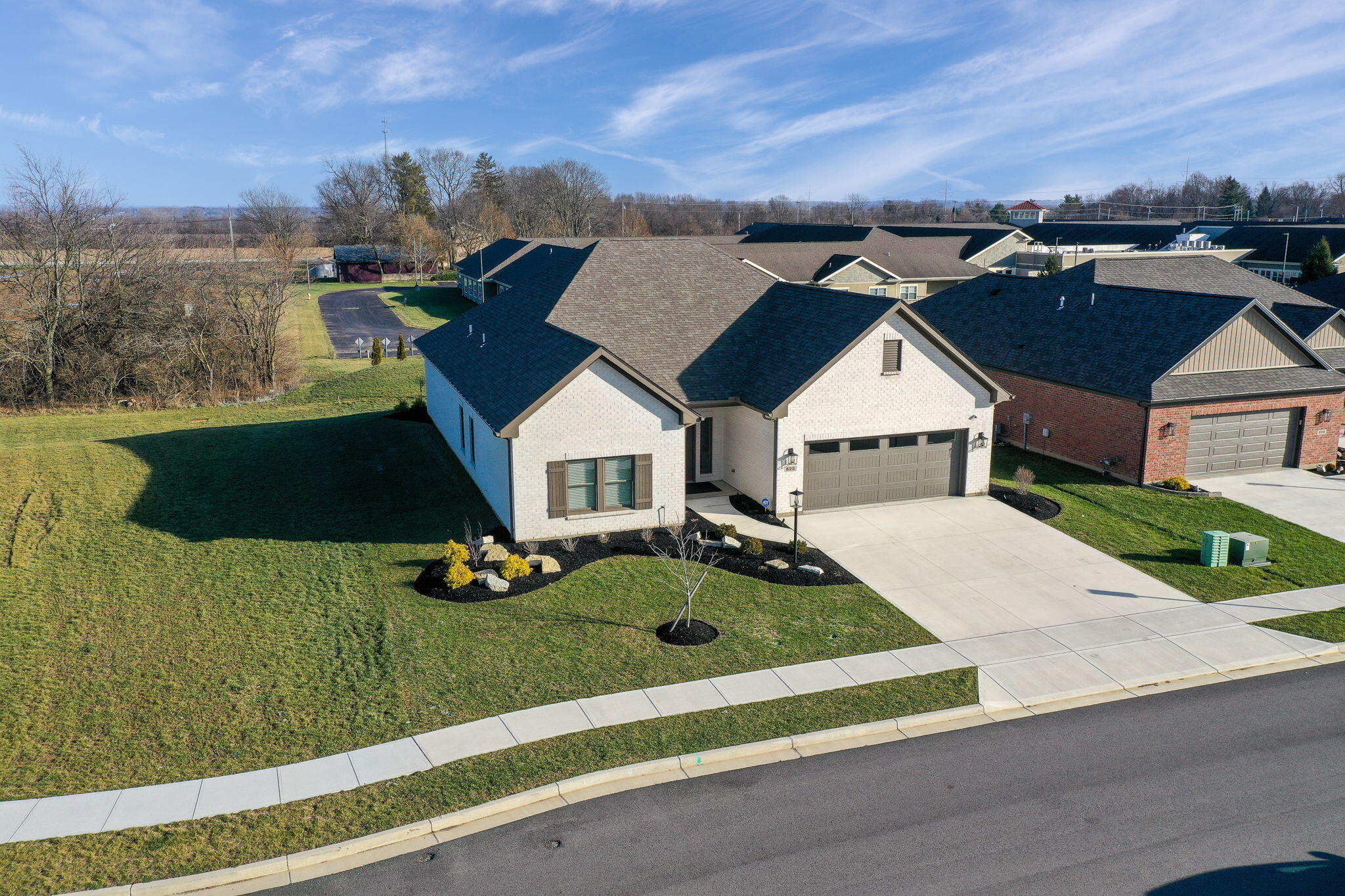 822 Pebble Place, Tipp City, Ohio 45371