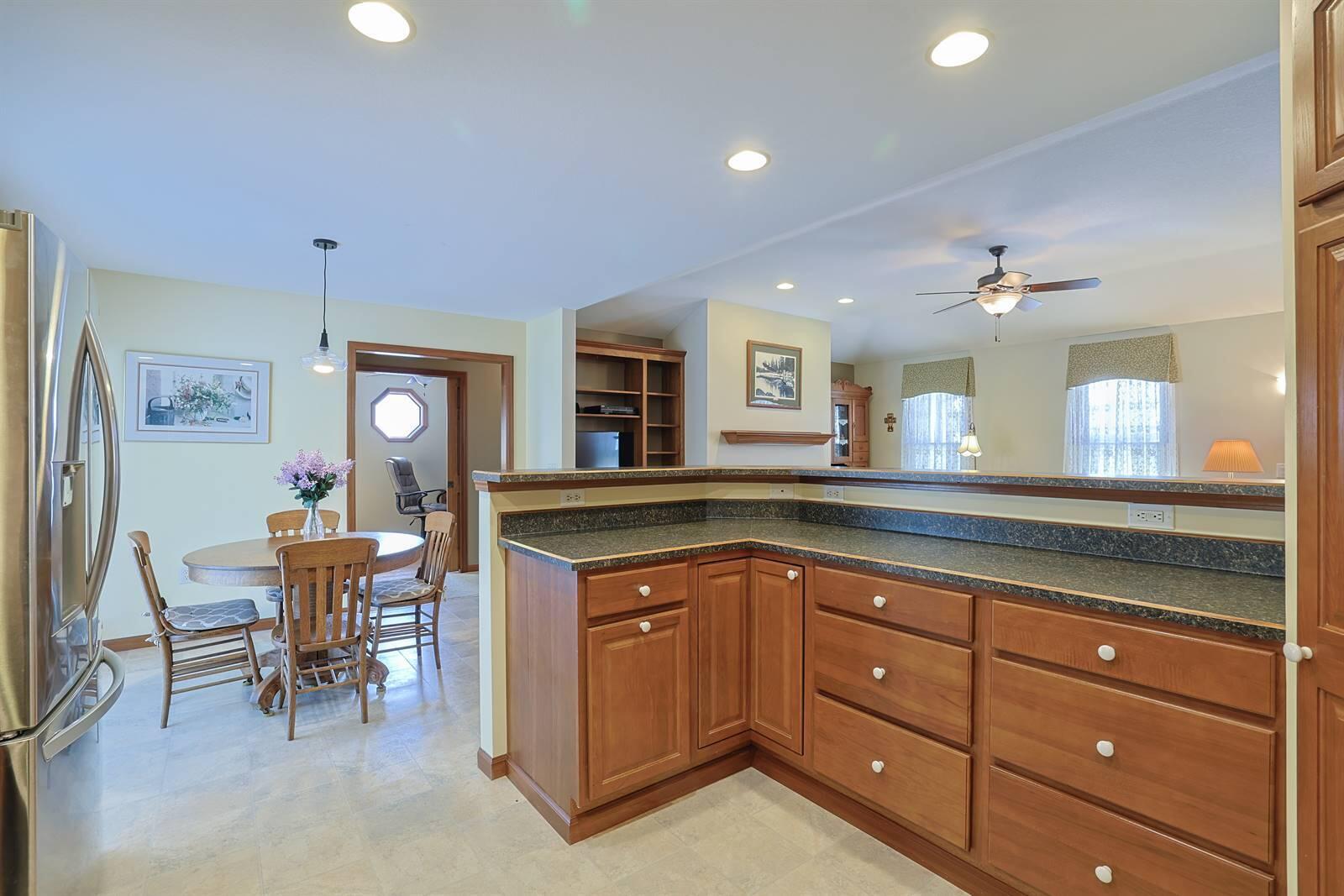 537 Cider Mill Way, Tipp City, Ohio 45371