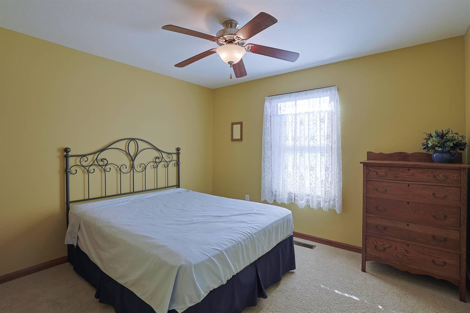 537 Cider Mill Way, Tipp City, Ohio 45371