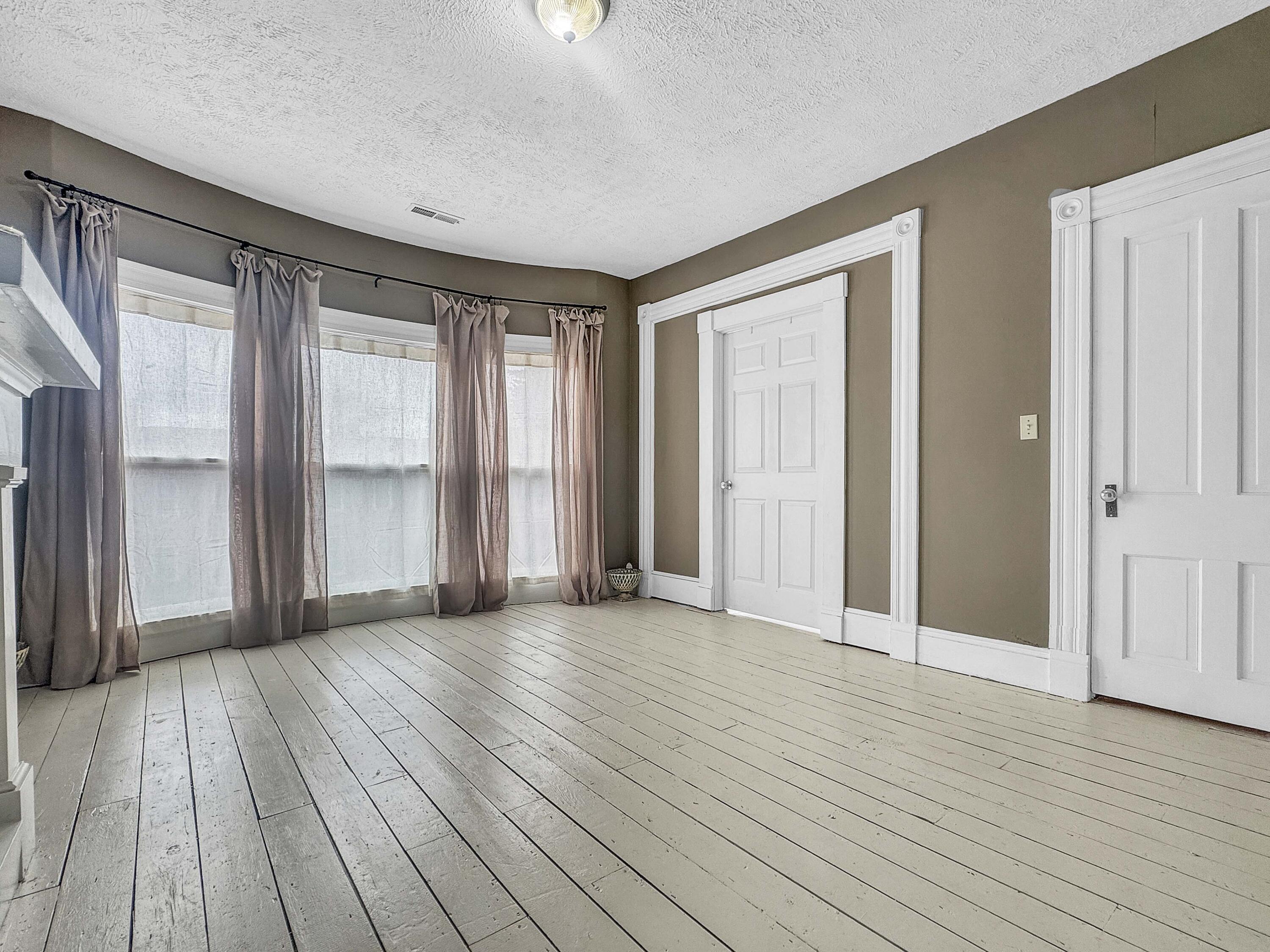 214 Scioto Street, Urbana, Ohio 43078