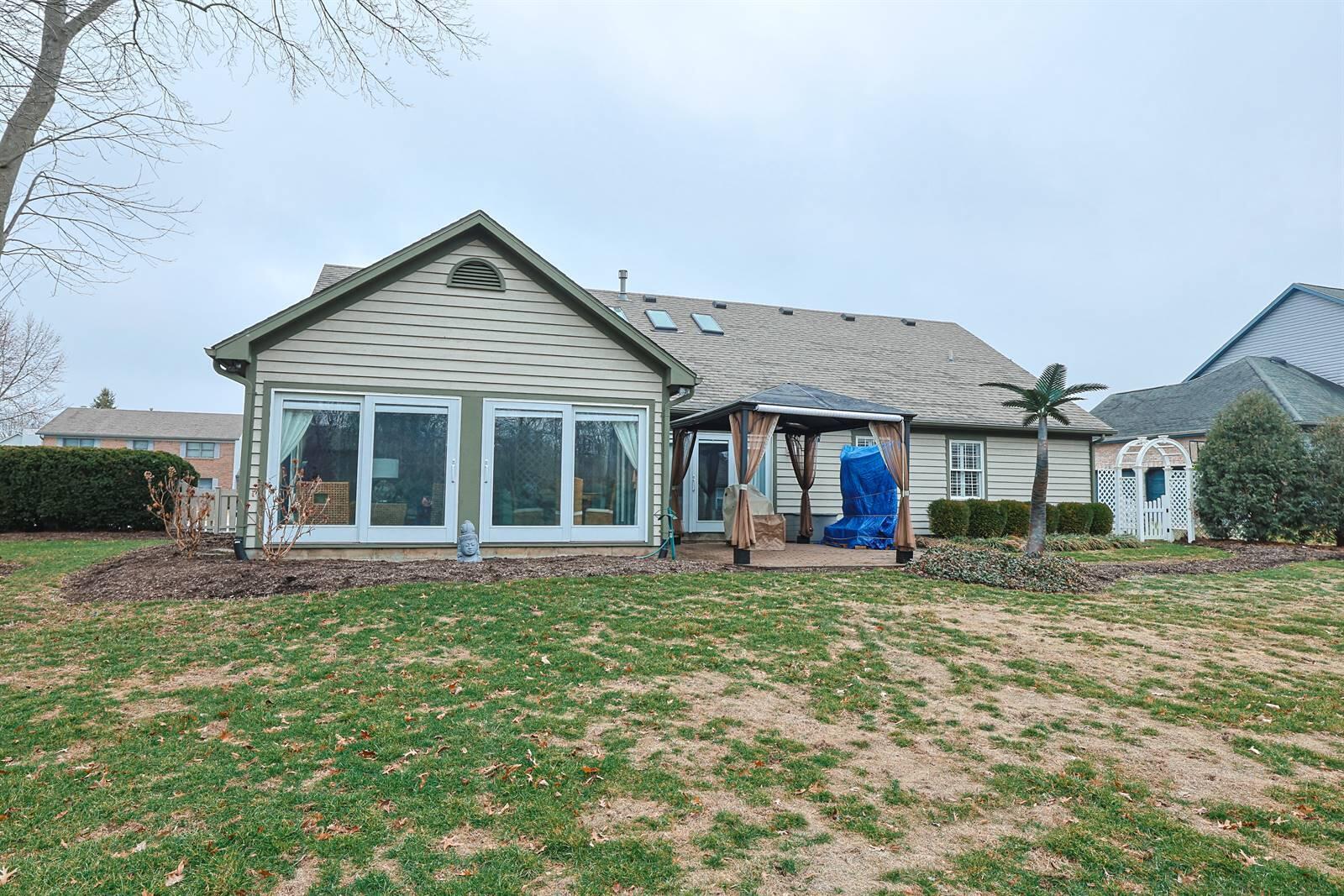 735 Chaucer Lane, Tipp City, Ohio 45371