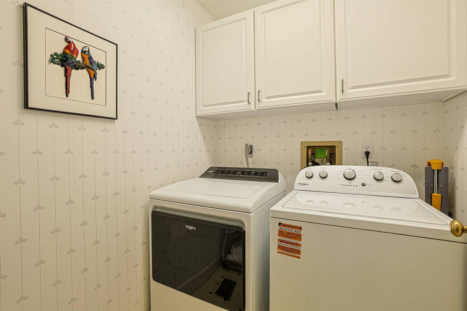 735 Chaucer Lane, Tipp City, Ohio 45371