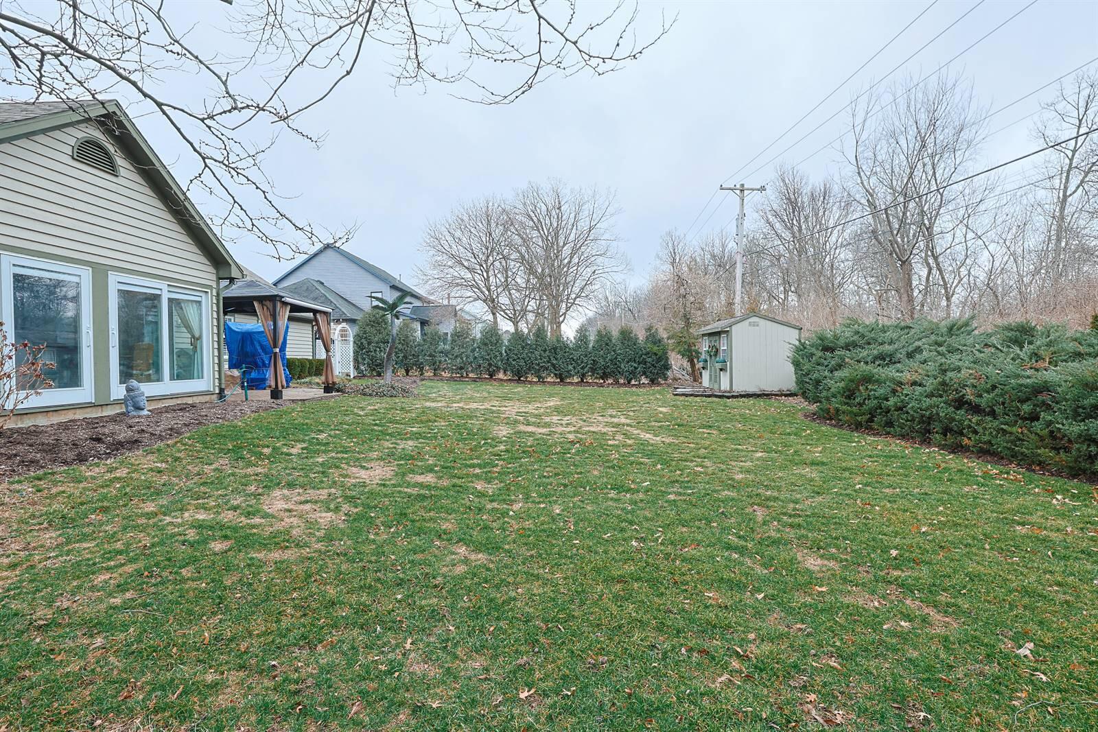 735 Chaucer Lane, Tipp City, Ohio 45371