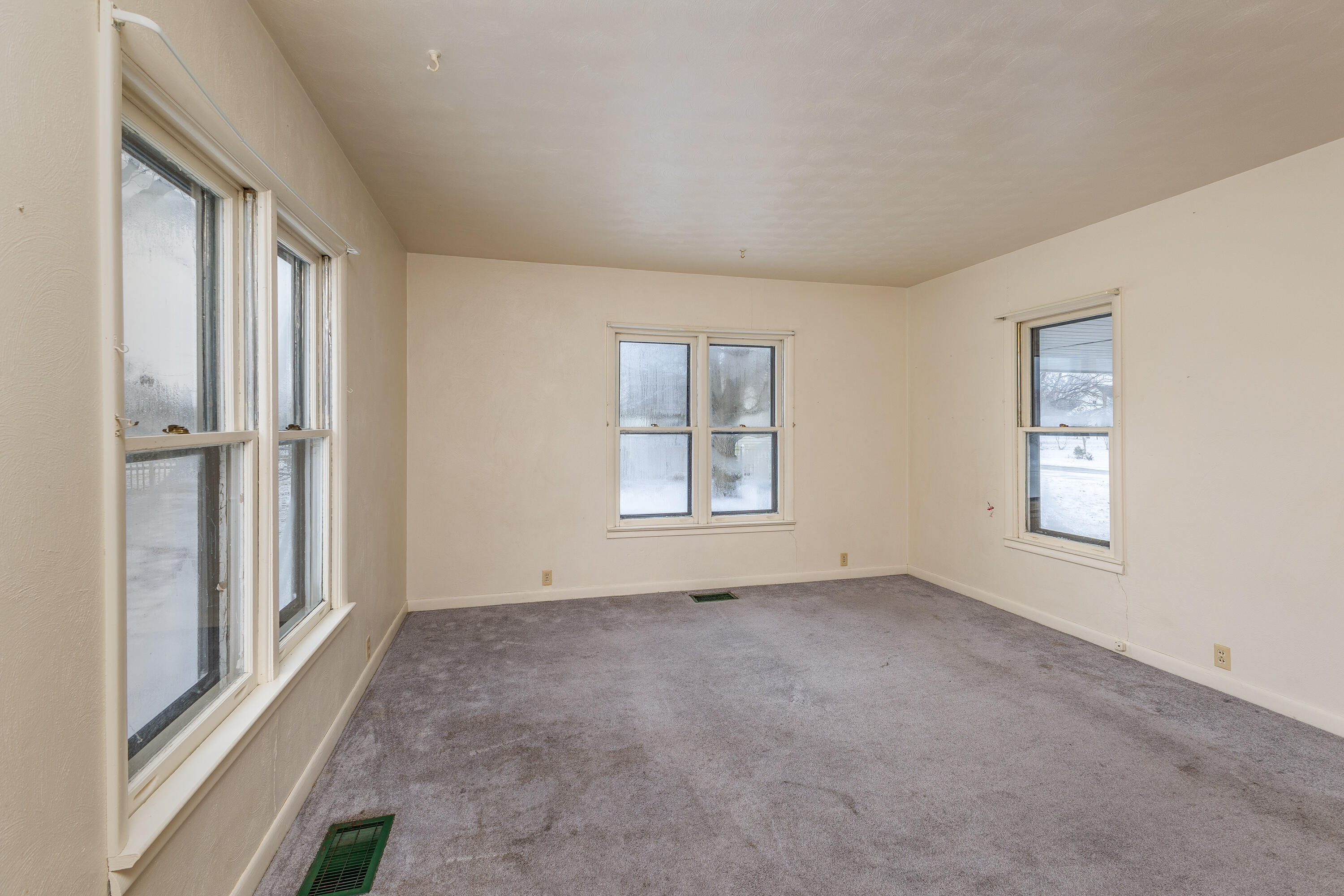 414 Stichter Street, Bradford, Ohio 45308