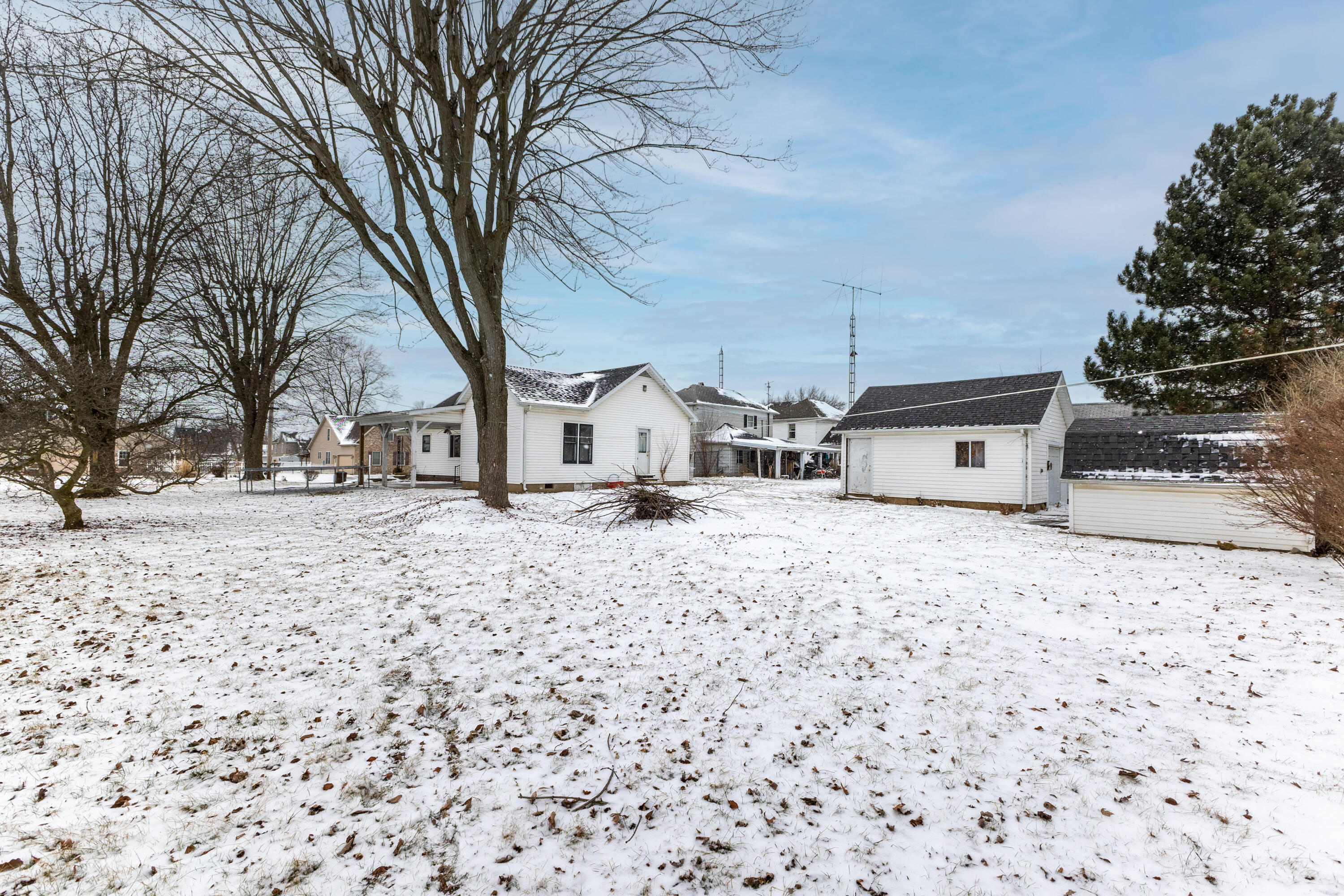 414 Stichter Street, Bradford, Ohio 45308