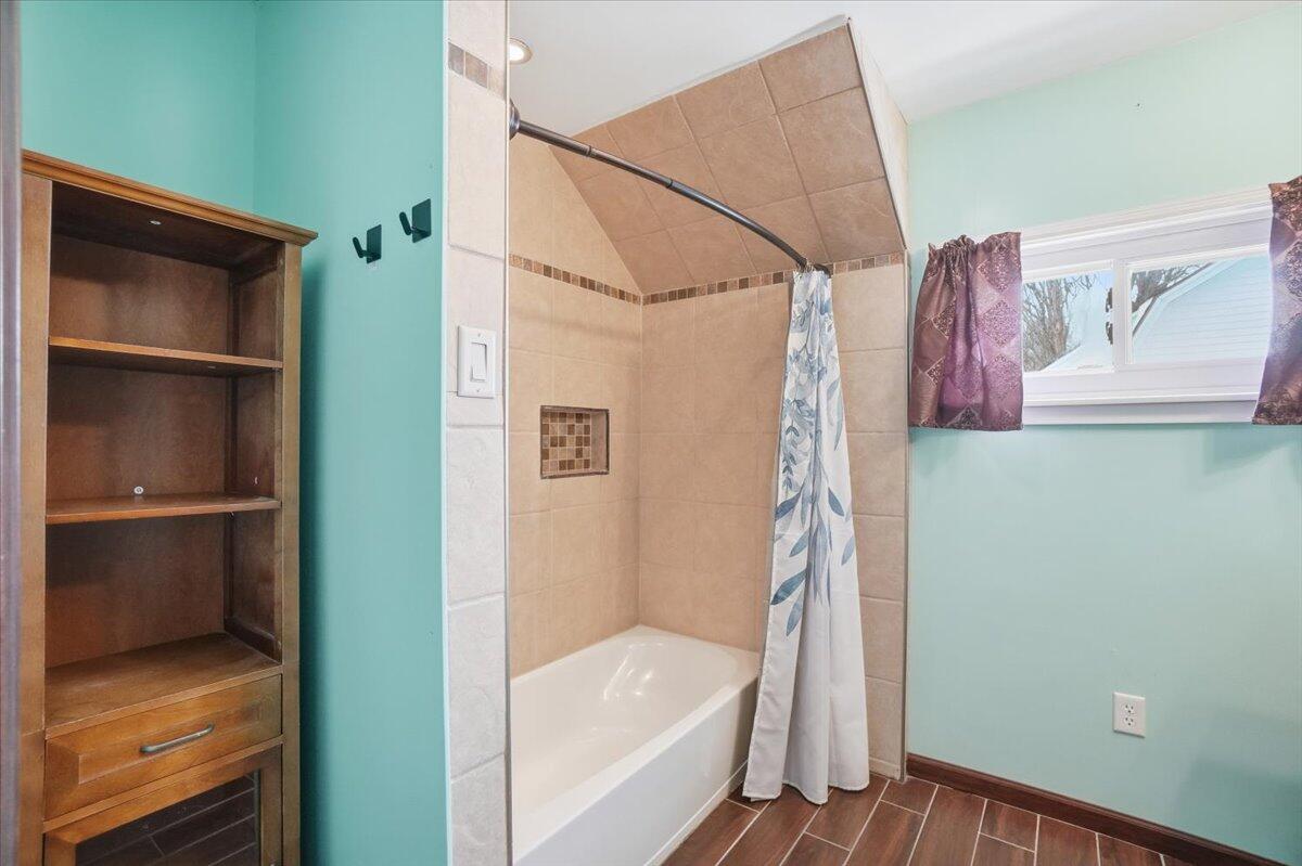 121 Lincoln Avenue, Bellefontaine, Ohio 43311