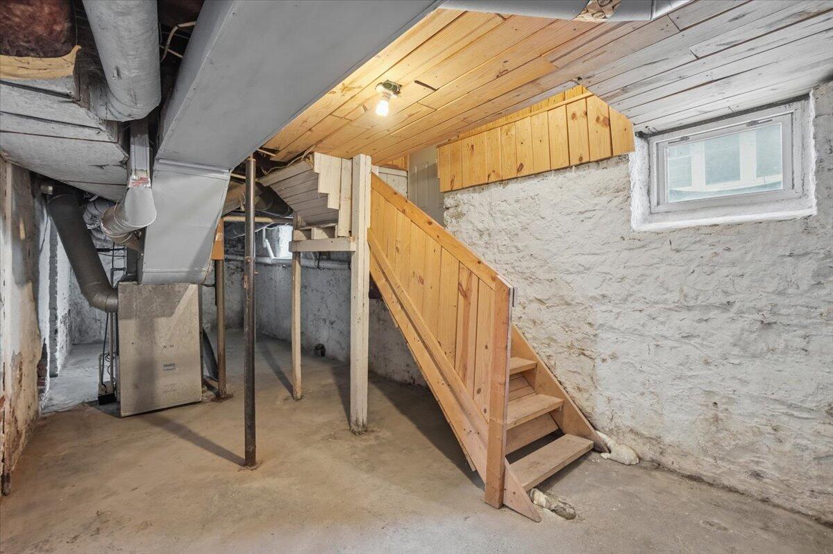 121 Lincoln Avenue, Bellefontaine, Ohio 43311