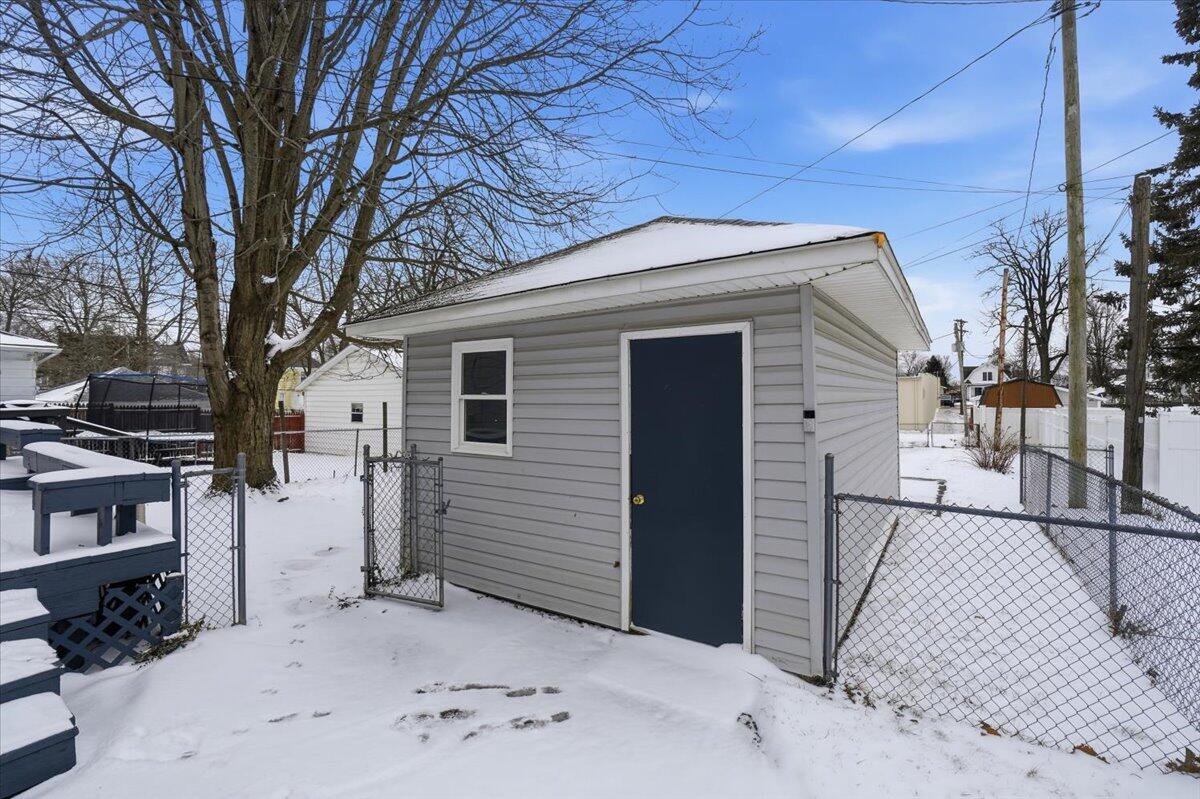 121 Lincoln Avenue, Bellefontaine, Ohio 43311