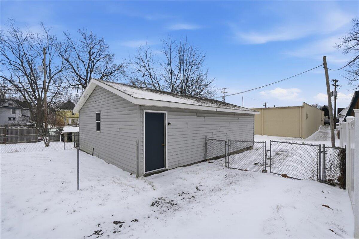 121 Lincoln Avenue, Bellefontaine, Ohio 43311