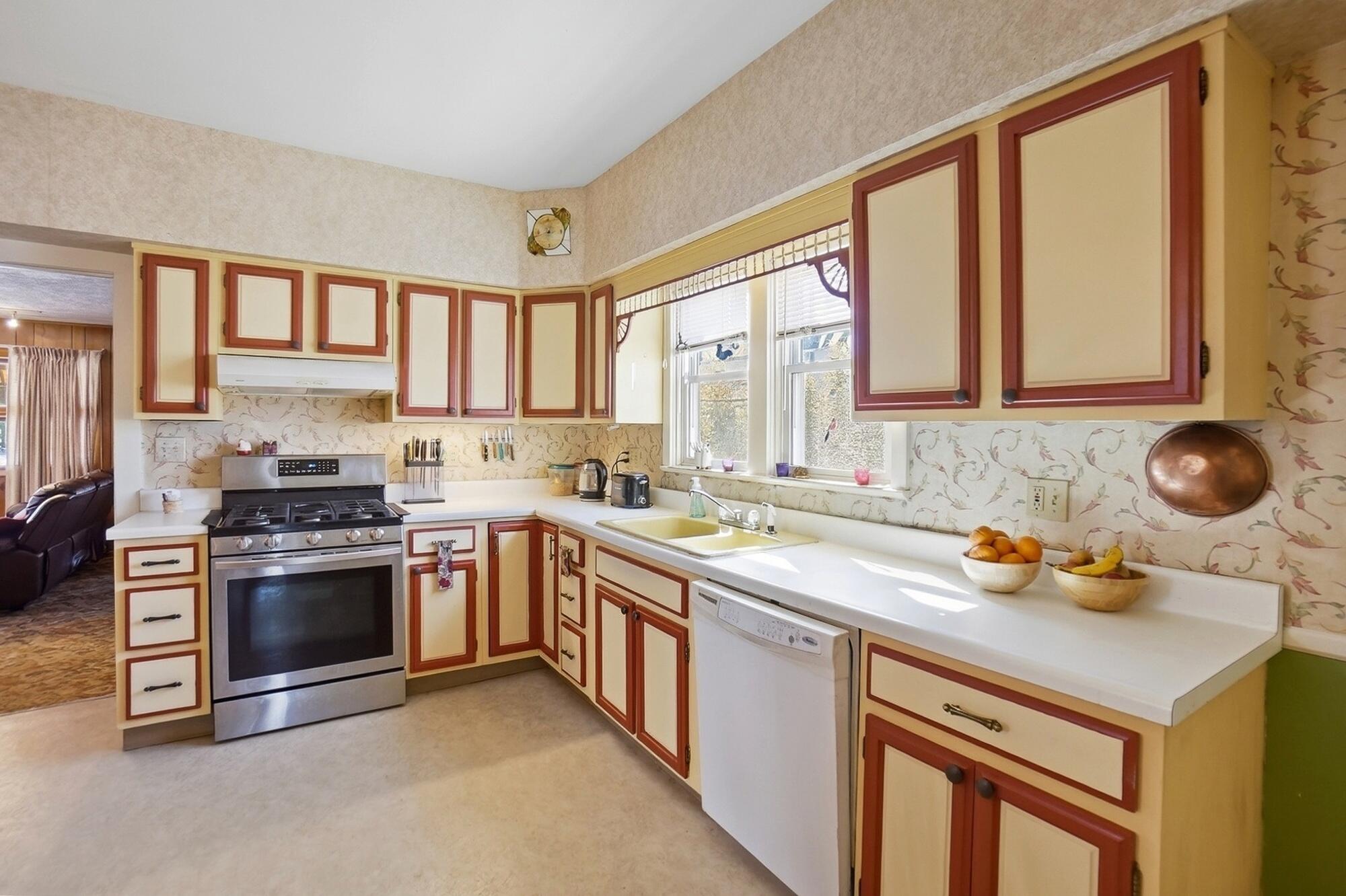 920 Oak Street, Springfield, Ohio 45505