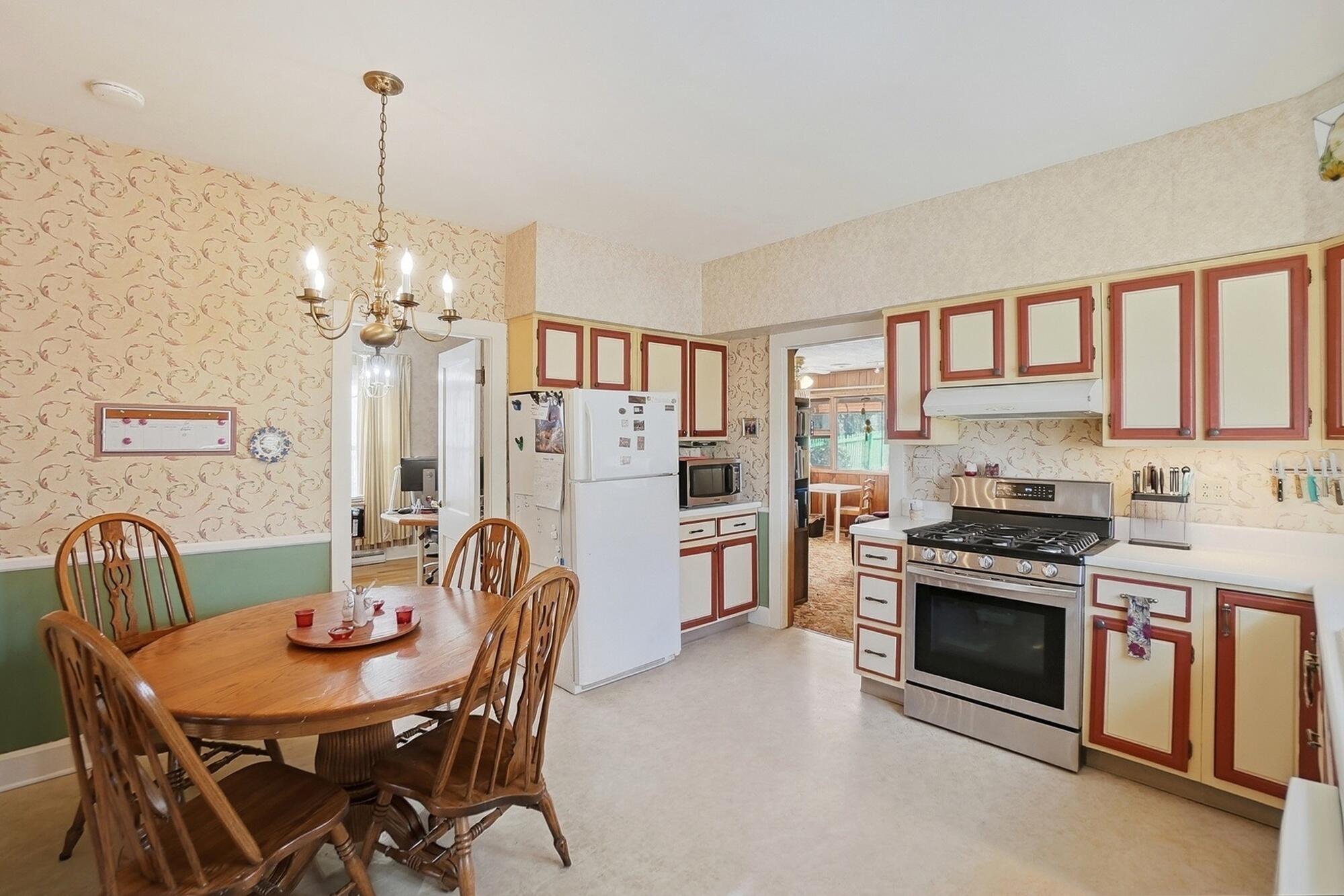 920 Oak Street, Springfield, Ohio 45505