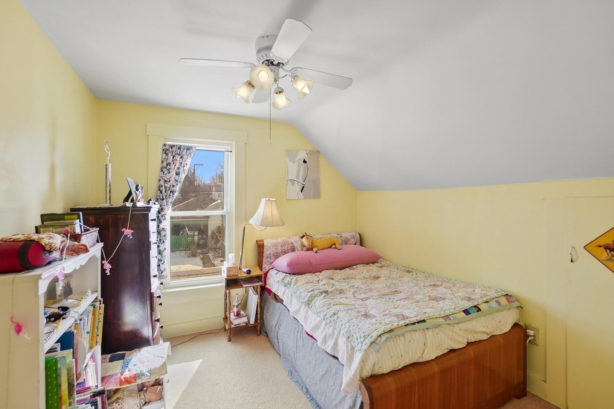 920 Oak Street, Springfield, Ohio 45505