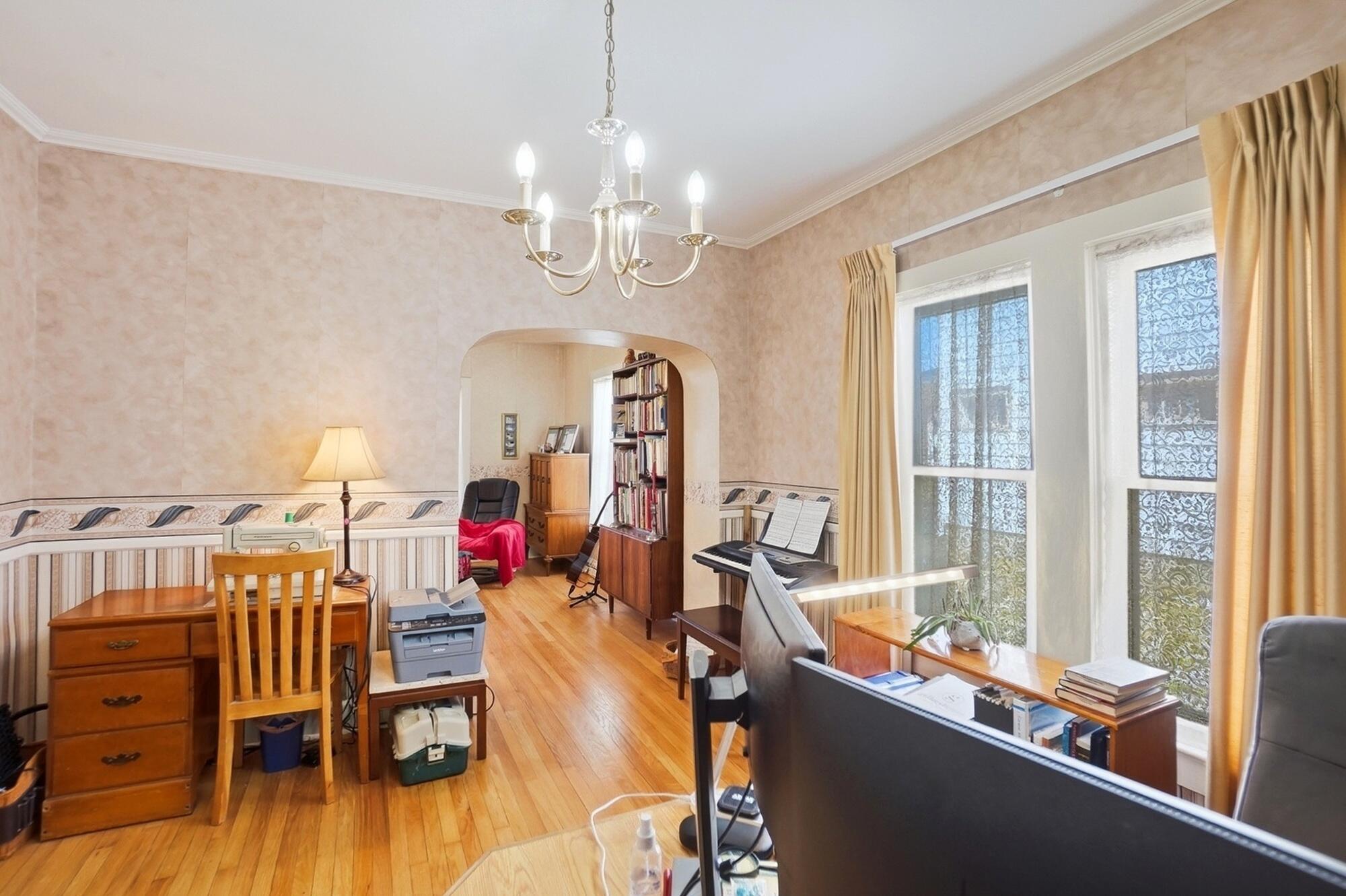 920 Oak Street, Springfield, Ohio 45505