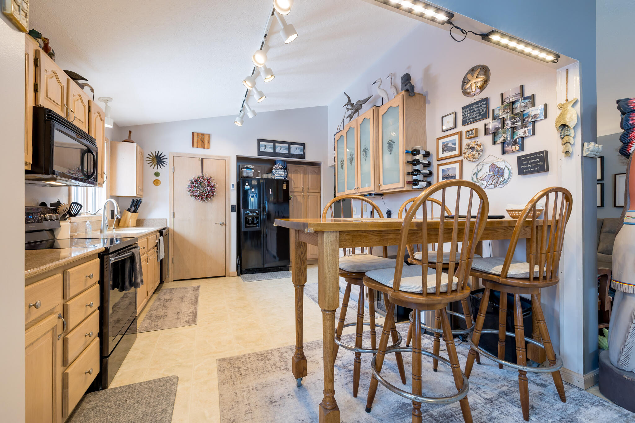 10027 Township Road 253, Lakeview, Ohio 43331