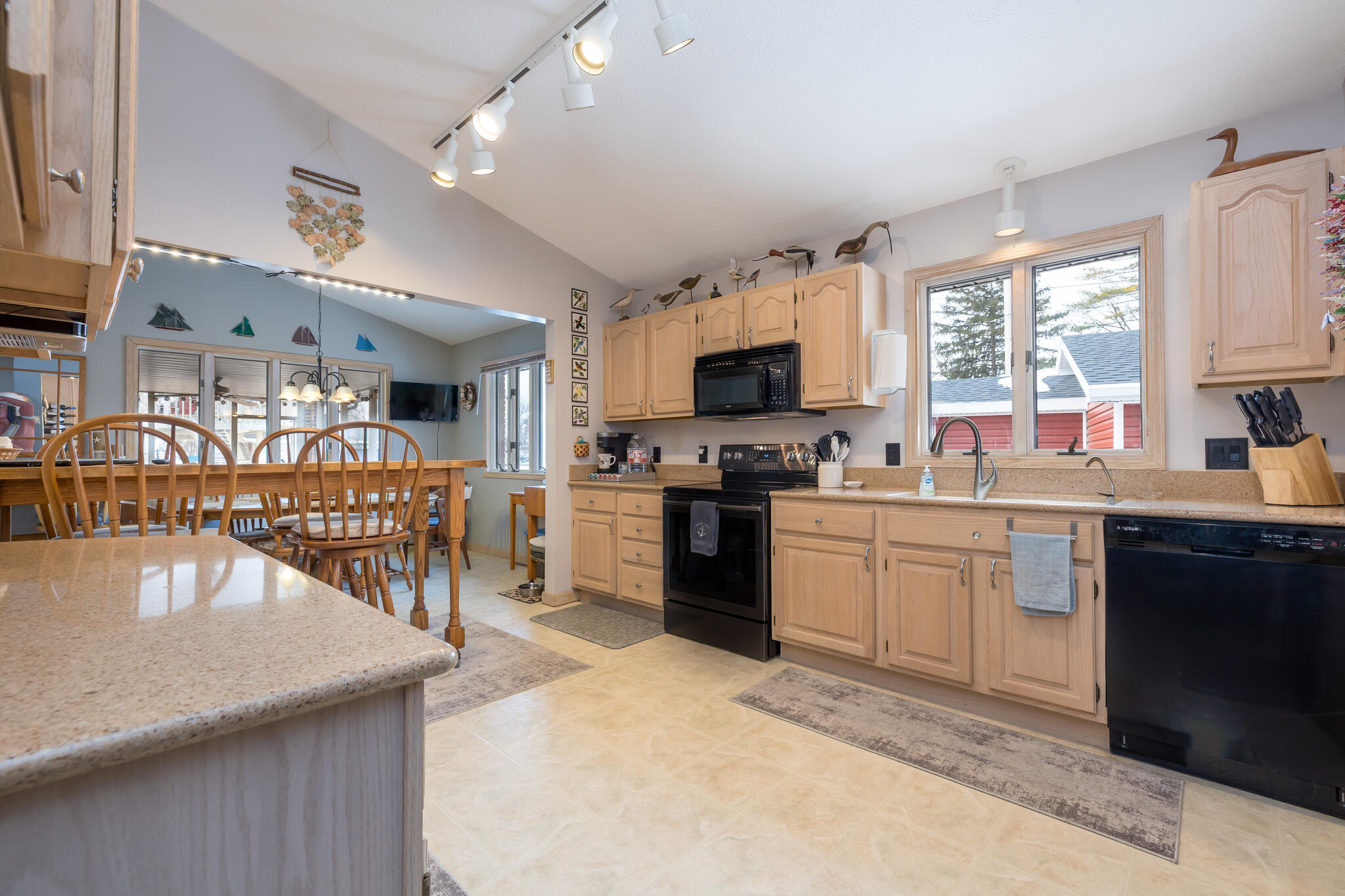 10027 Township Road 253, Lakeview, Ohio 43331