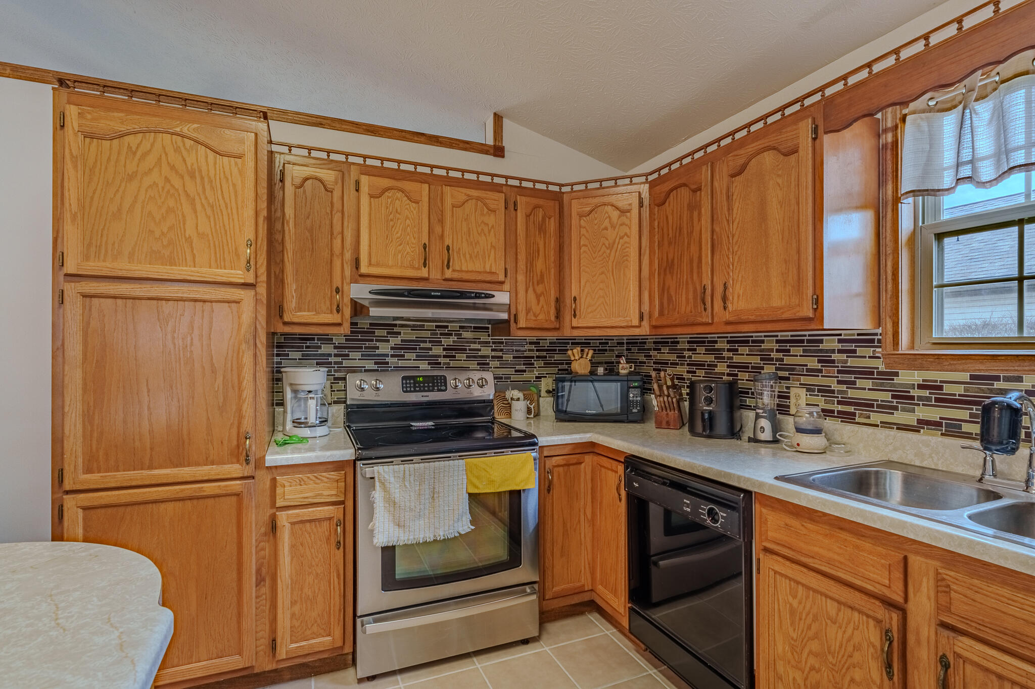 526 Hoewisher Road, Sidney, Ohio 45365