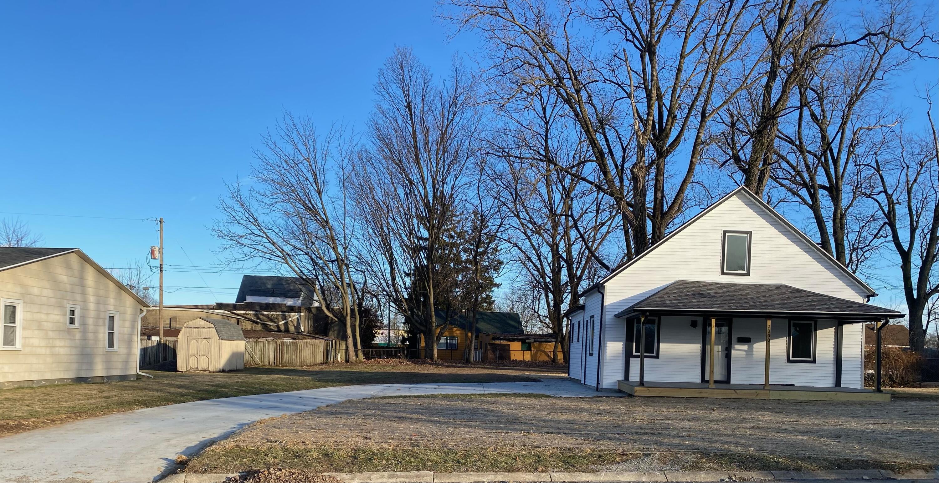 2000 Springmont Avenue, Springfield, Ohio 45506