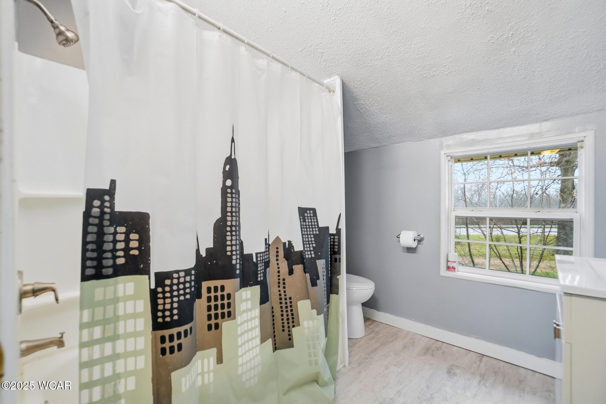 2327 Phillips Road, Harrod, Ohio