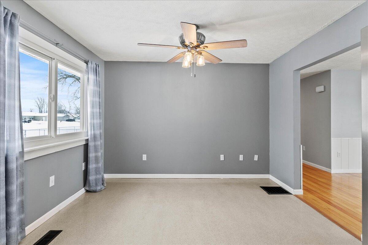 1053 Miller Street, De Graff, Ohio 43318