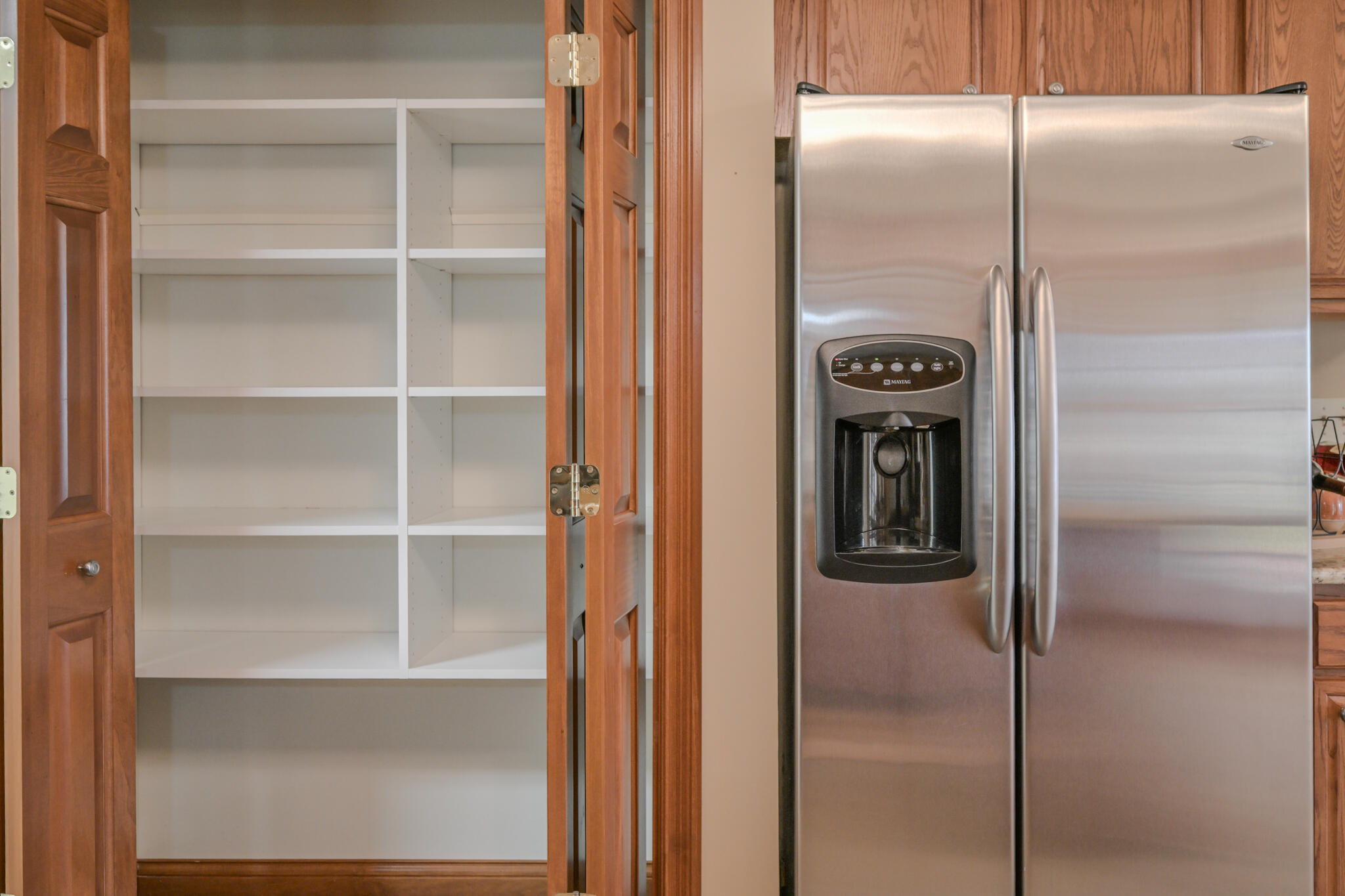 1812 Willow Lakes Drive, Springfield, Ohio 45502