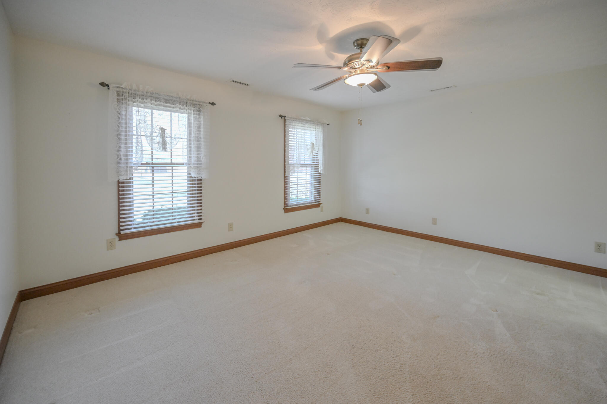 1812 Willow Lakes Drive, Springfield, Ohio 45502