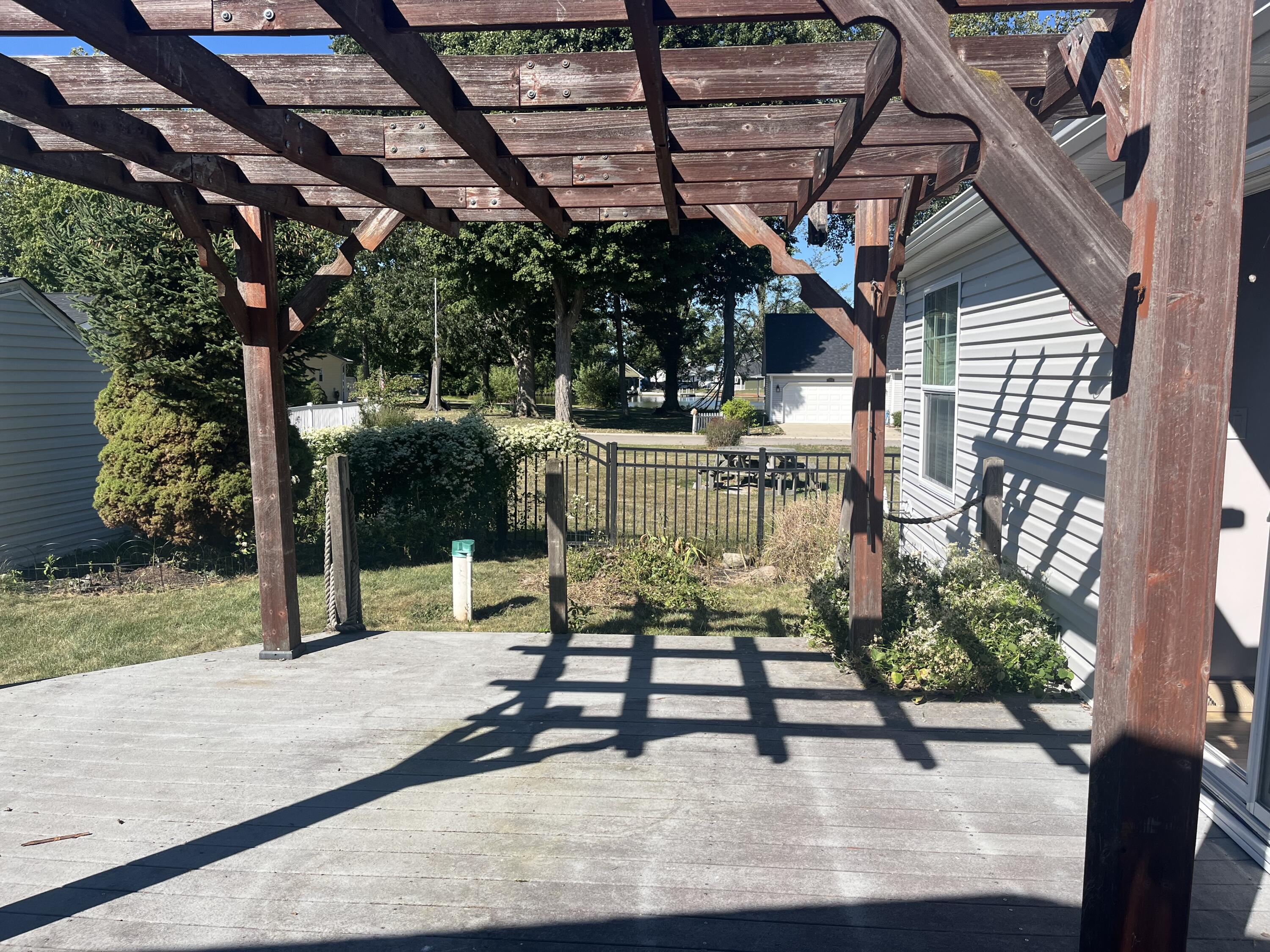 7655 Kooteney Street, Huntsville, Ohio 43324