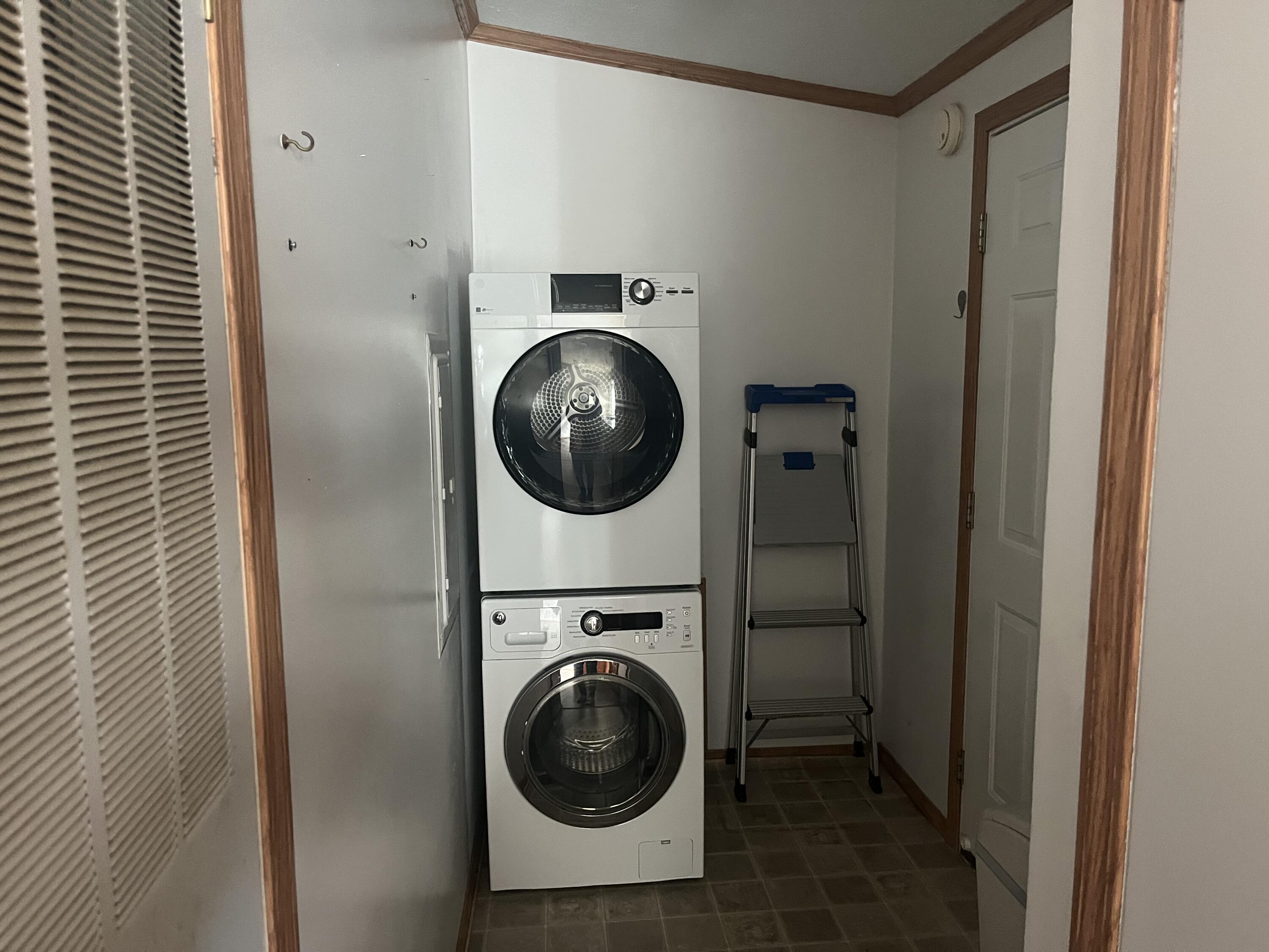 7655 Kooteney Street, Huntsville, Ohio 43324