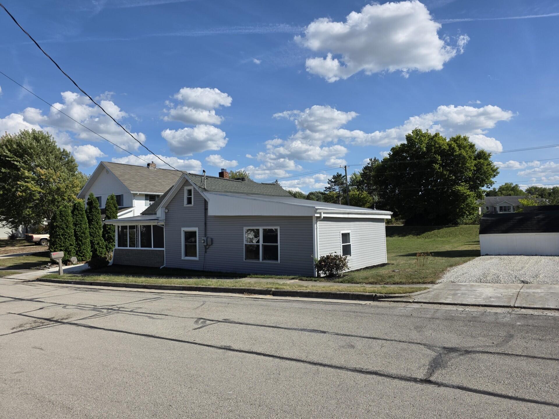 518 Locust Street, Saint Marys, Ohio 45885