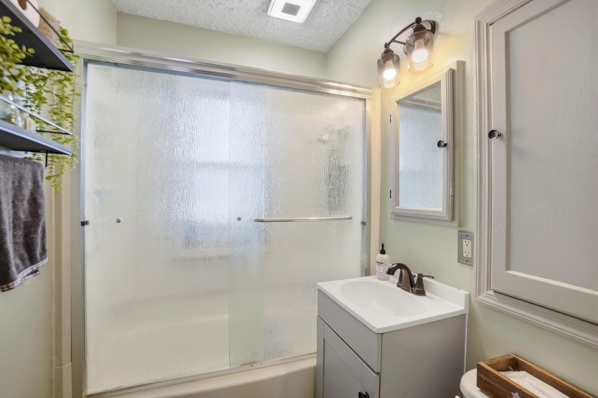 2804 Lowman Street, Springfield, Ohio 45505