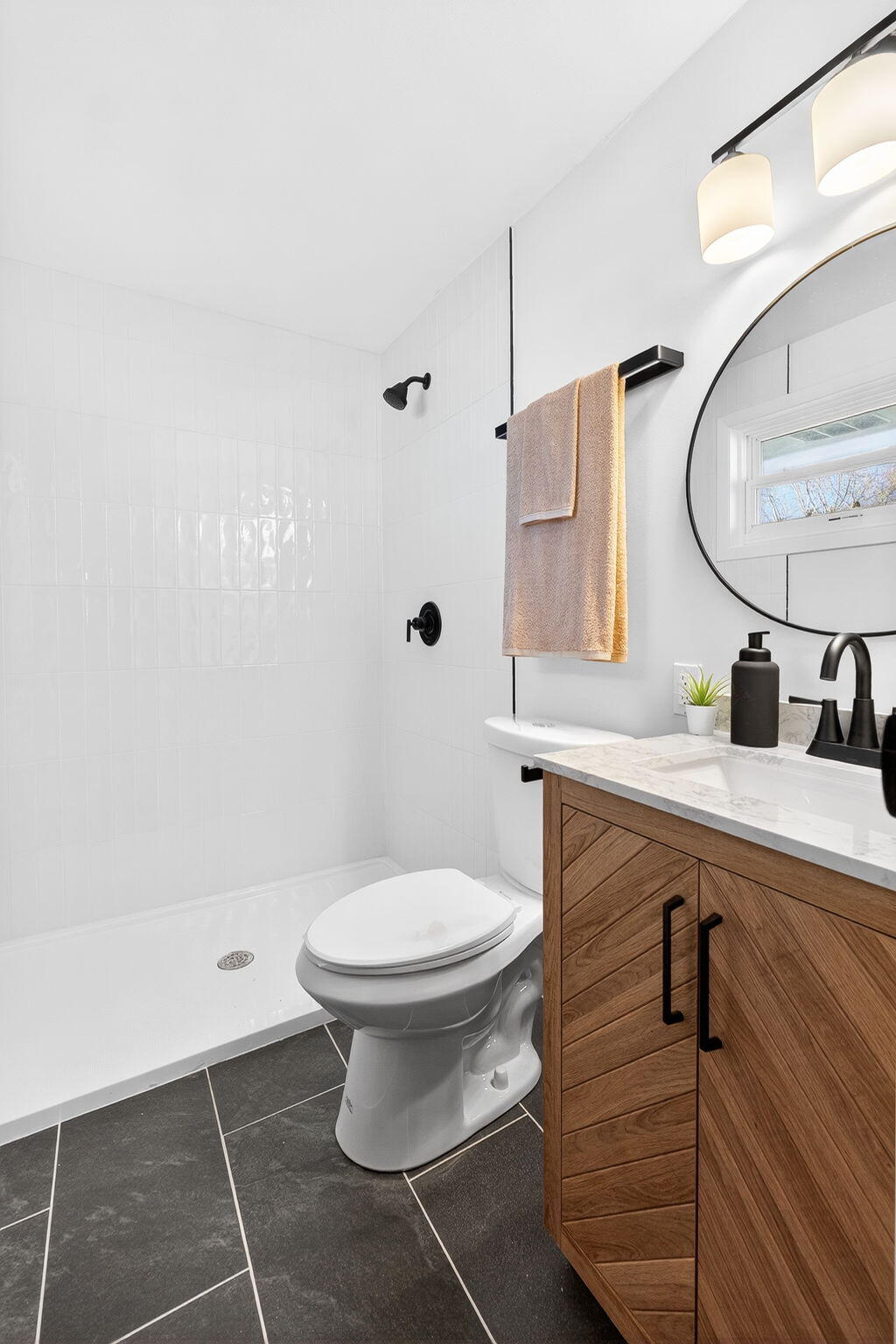 145 Pine Street, Lakeview, Ohio 43331