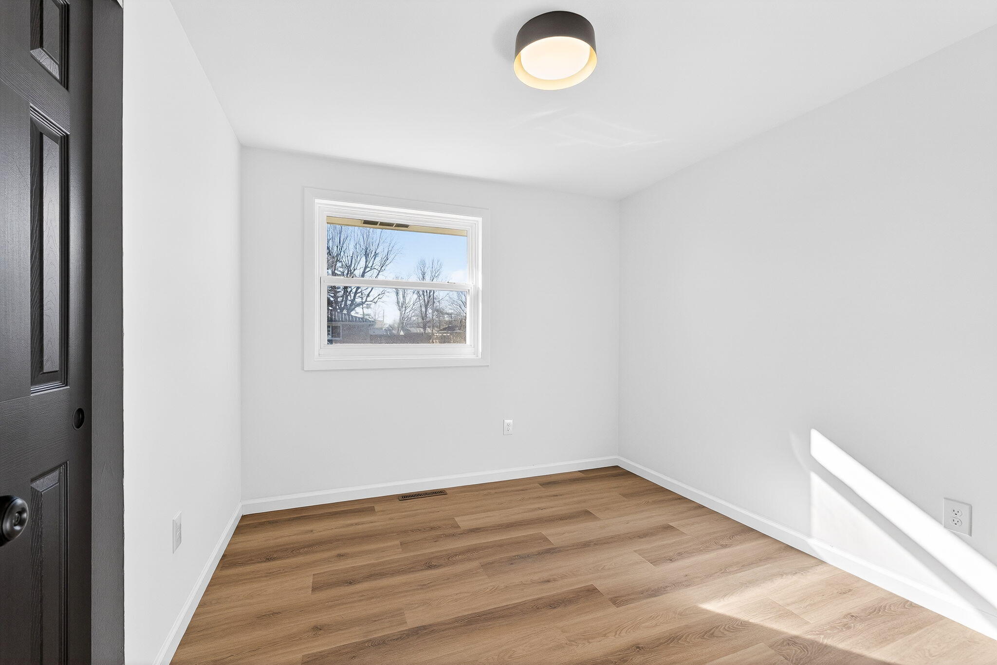 145 Pine Street, Lakeview, Ohio 43331