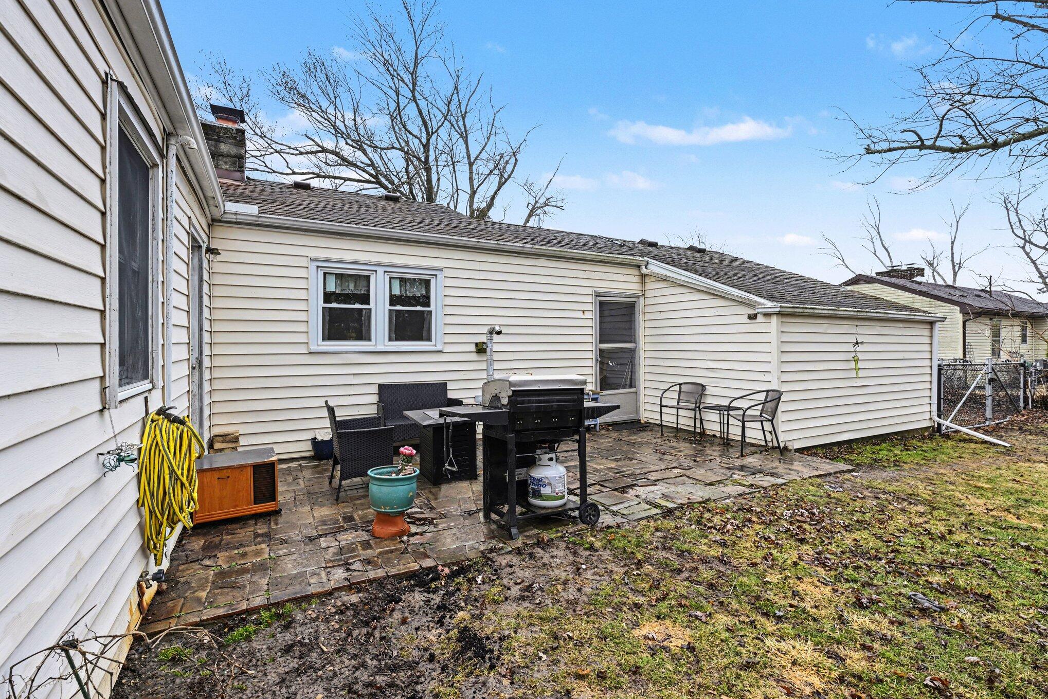 6155 Springfield Jamestown Road, Springfield, Ohio 45502