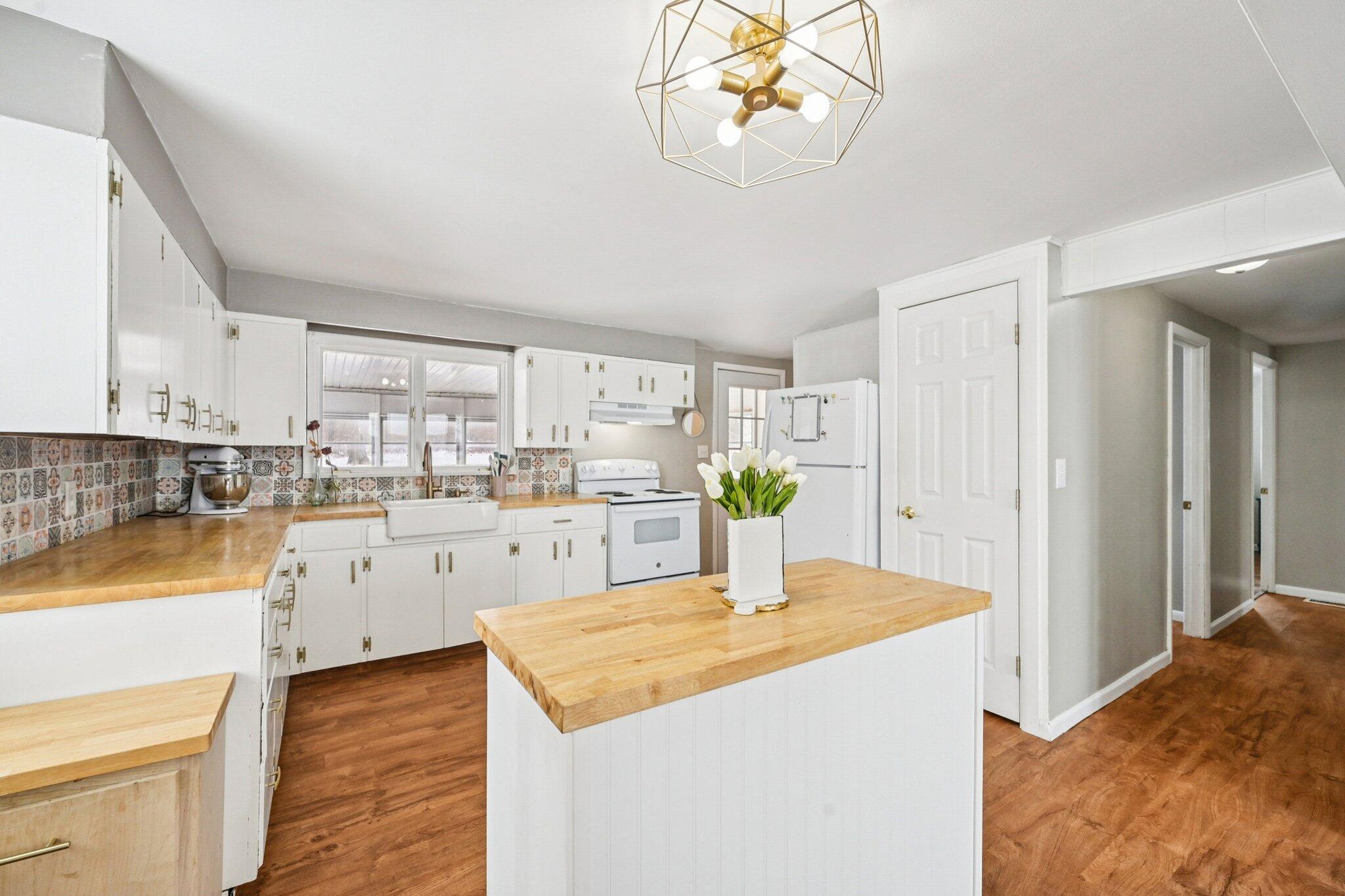 1992 Kennard Kingscreek Road, Urbana, Ohio 43078