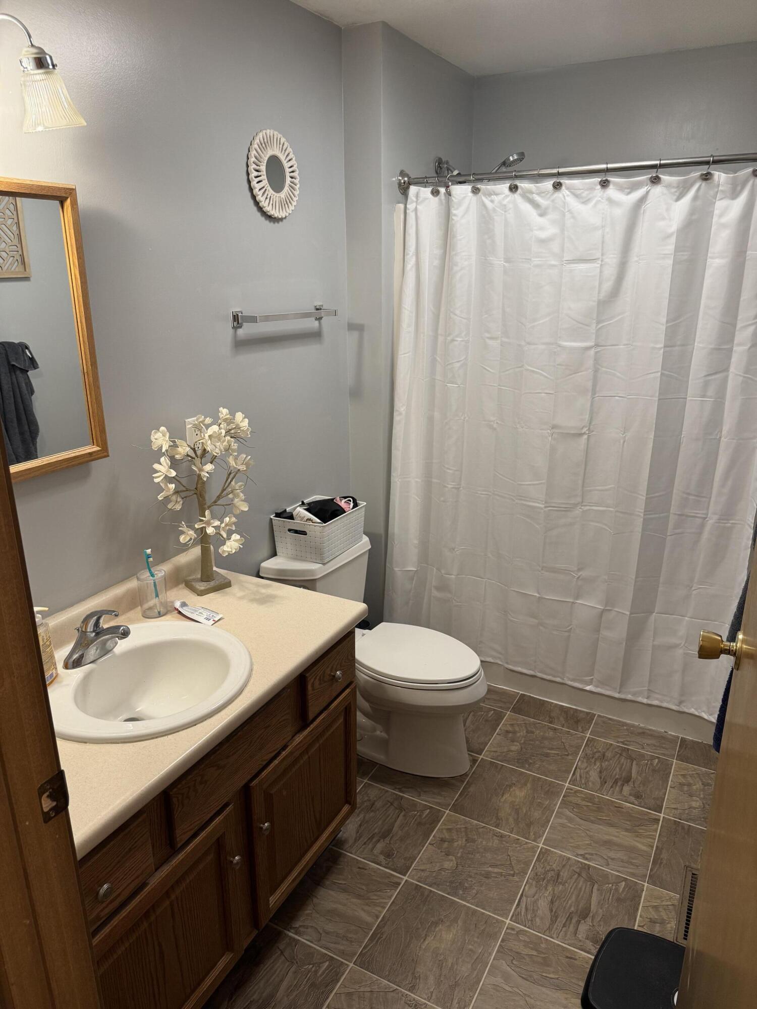 800 McKees Mill Run, New Carlisle, Ohio 45344