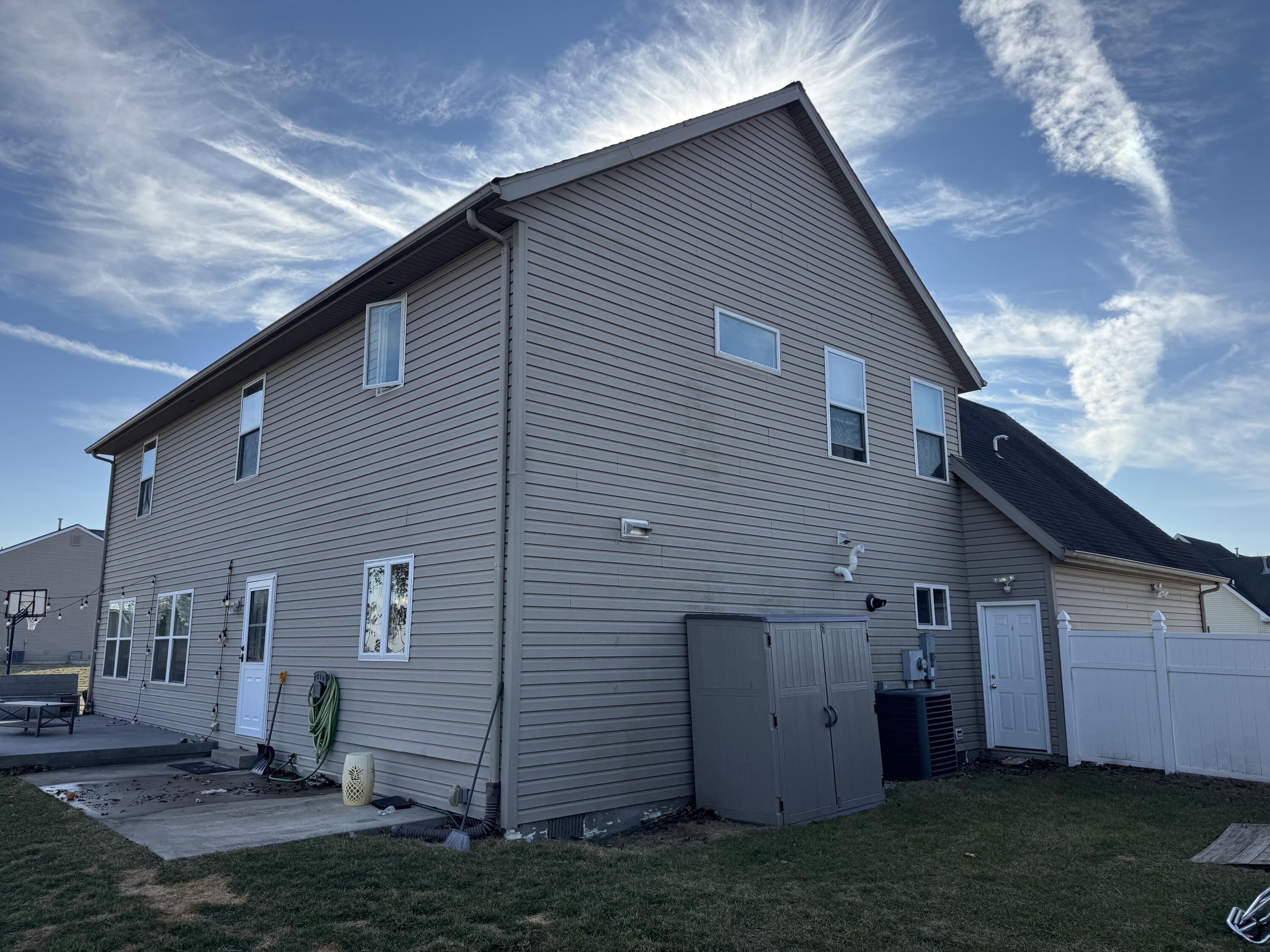 800 McKees Mill Run, New Carlisle, Ohio 45344