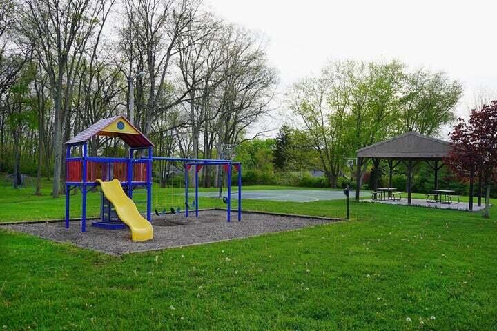 1730 Choctaw Drive, London, Ohio 43140