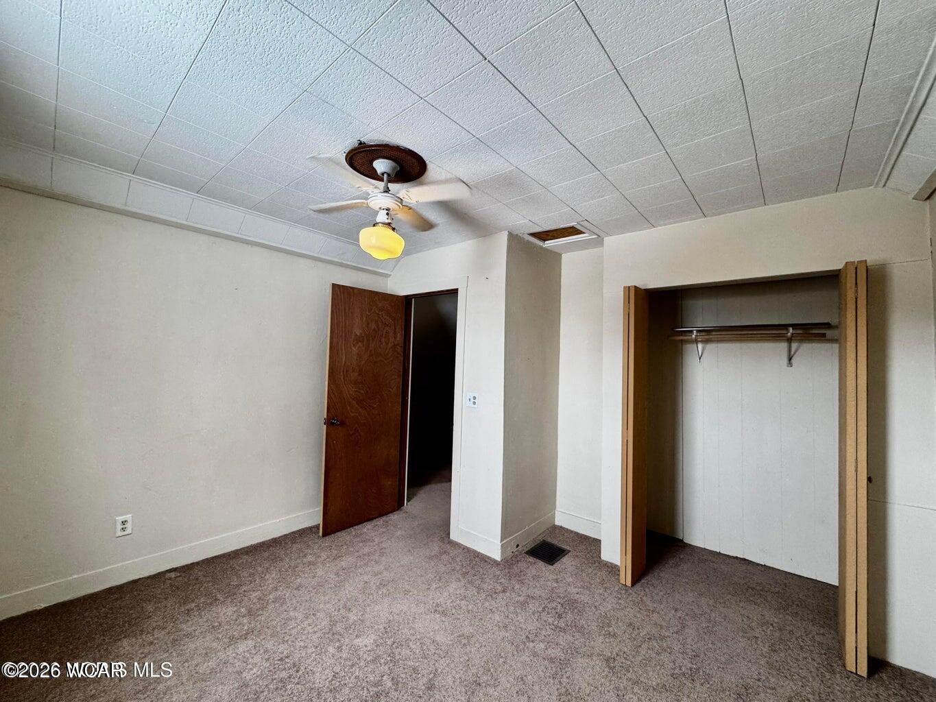 109 PLEASANT Street, Montpelier, Ohio