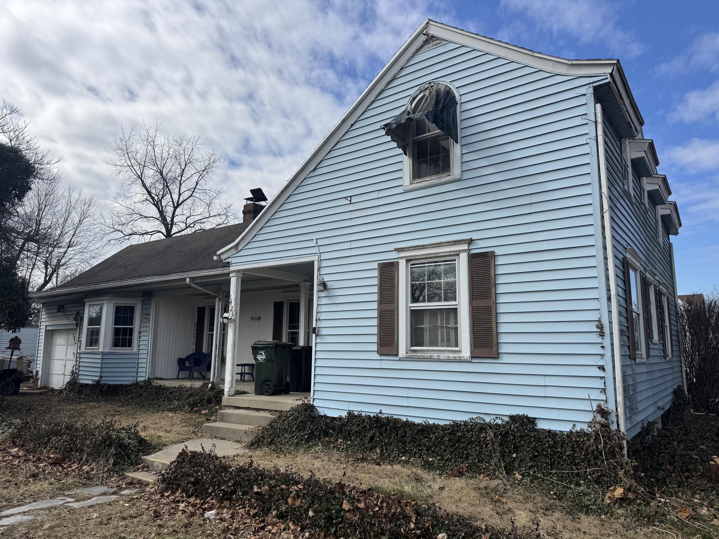 1425 Sheaff Road, Springfield, Ohio 45504