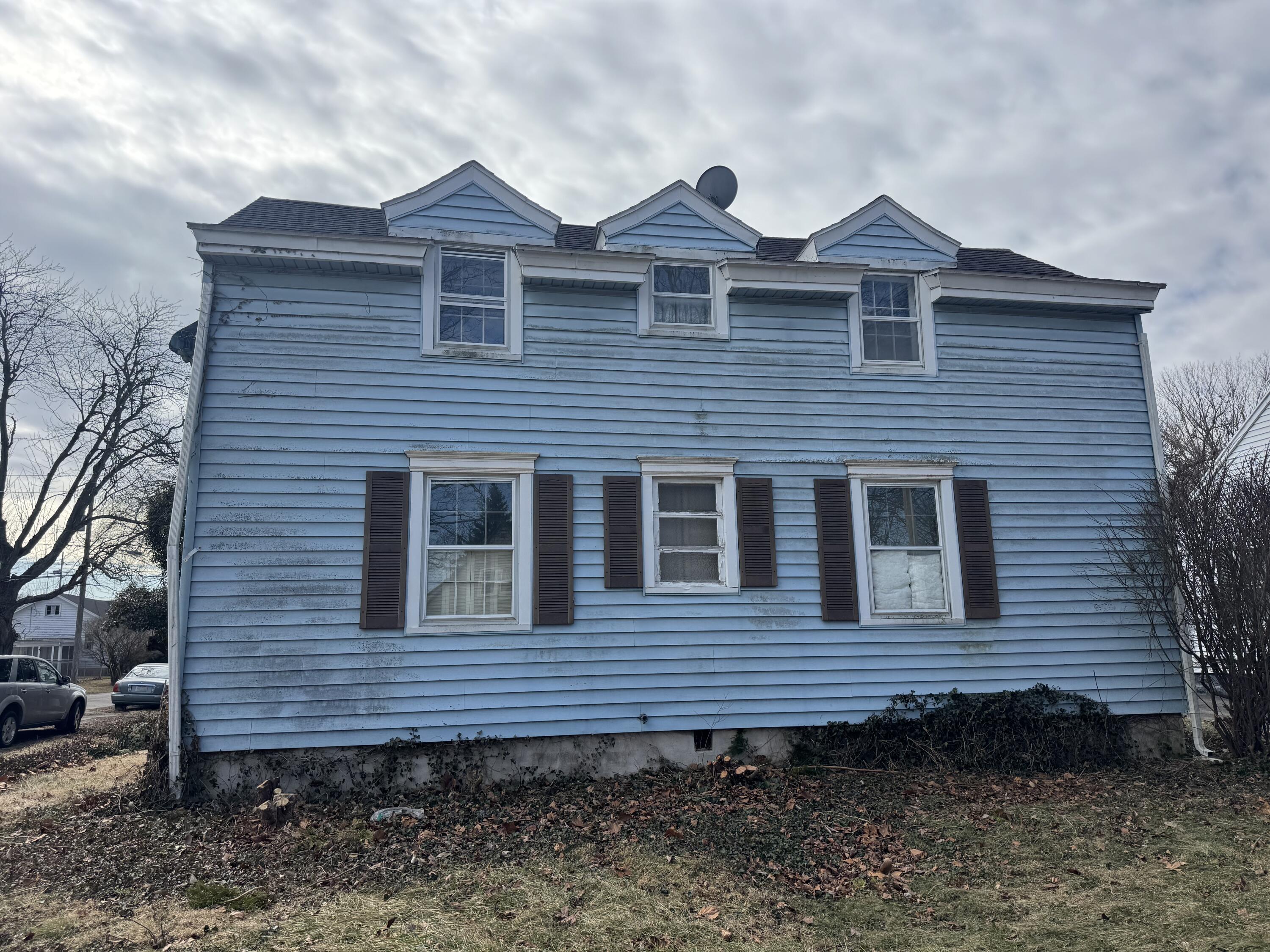 1425 Sheaff Road, Springfield, Ohio 45504