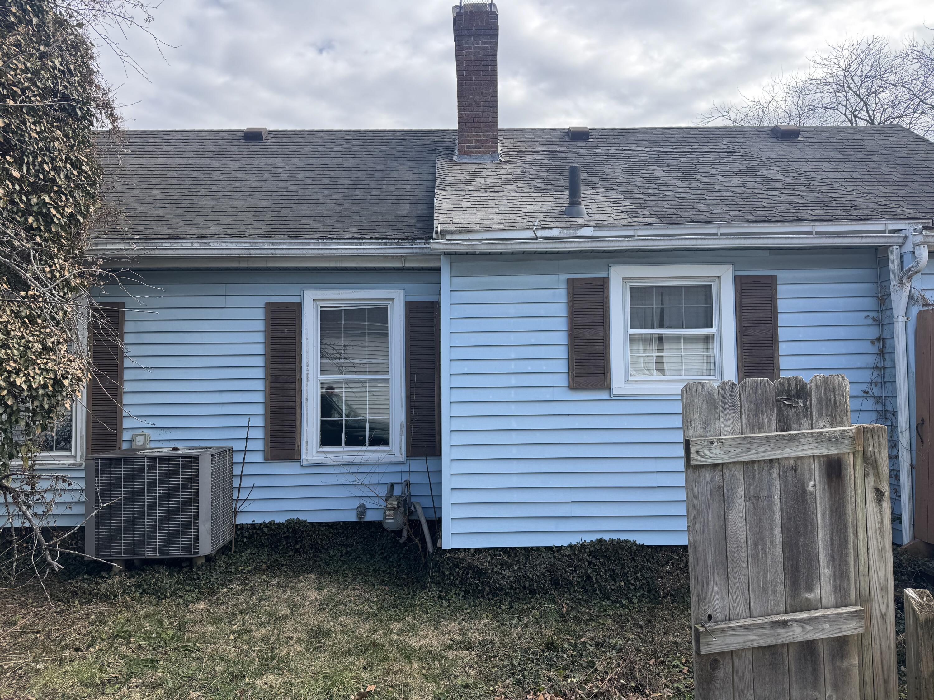 1425 Sheaff Road, Springfield, Ohio 45504