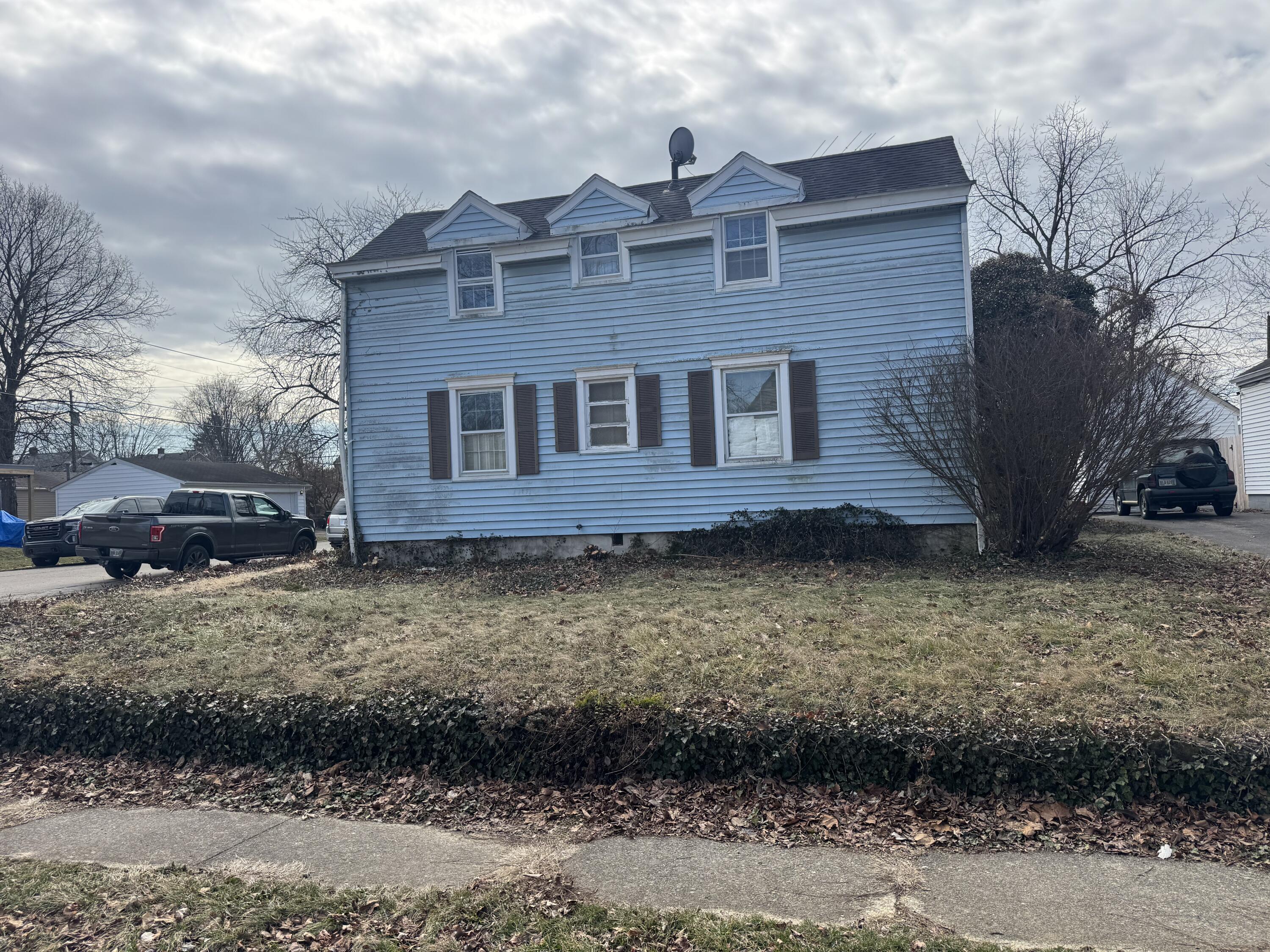 1425 Sheaff Road, Springfield, Ohio 45504
