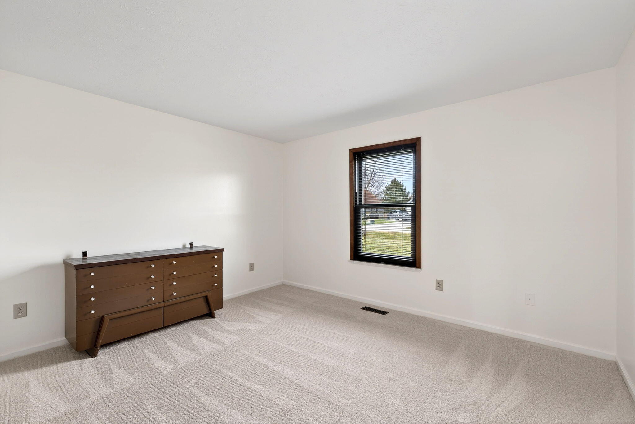 1010 Meadow Lark Drive, Enon, Ohio 45323