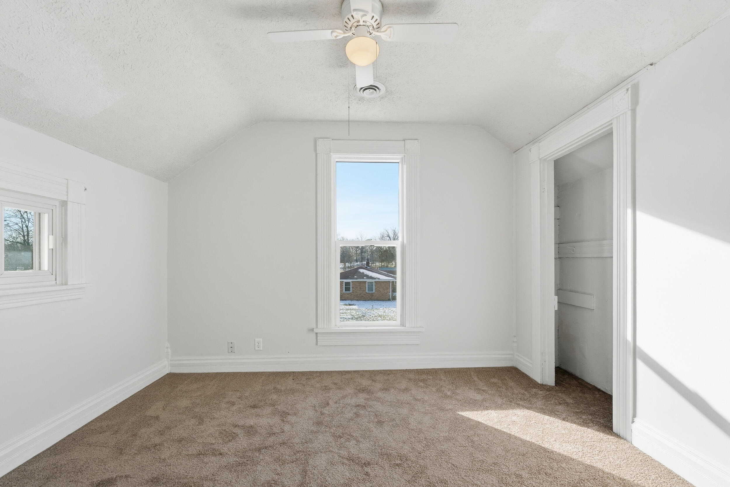 39 Bird Road, Springfield, Ohio 45505