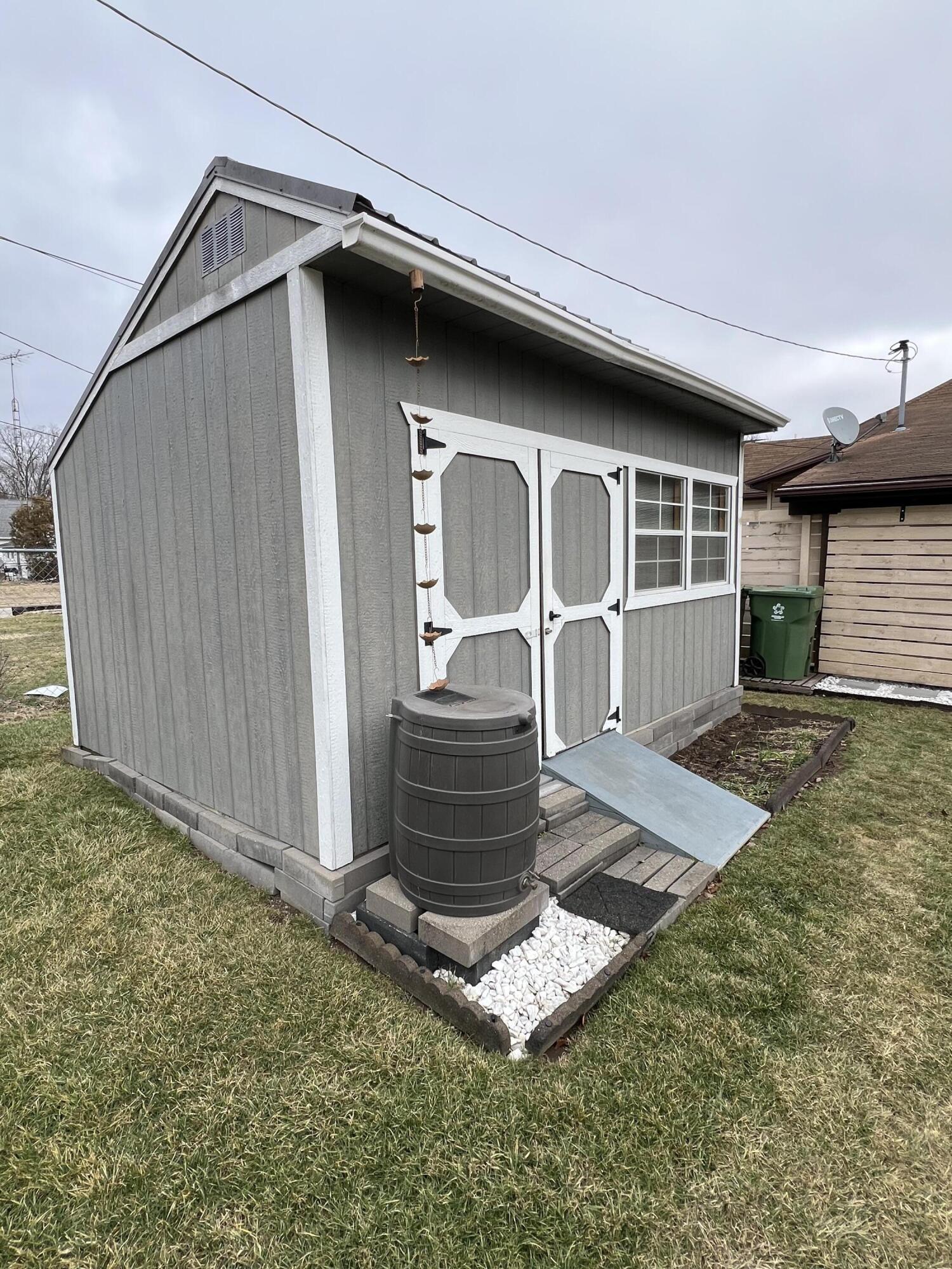 747 Clinton Avenue, Sidney, Ohio 45365