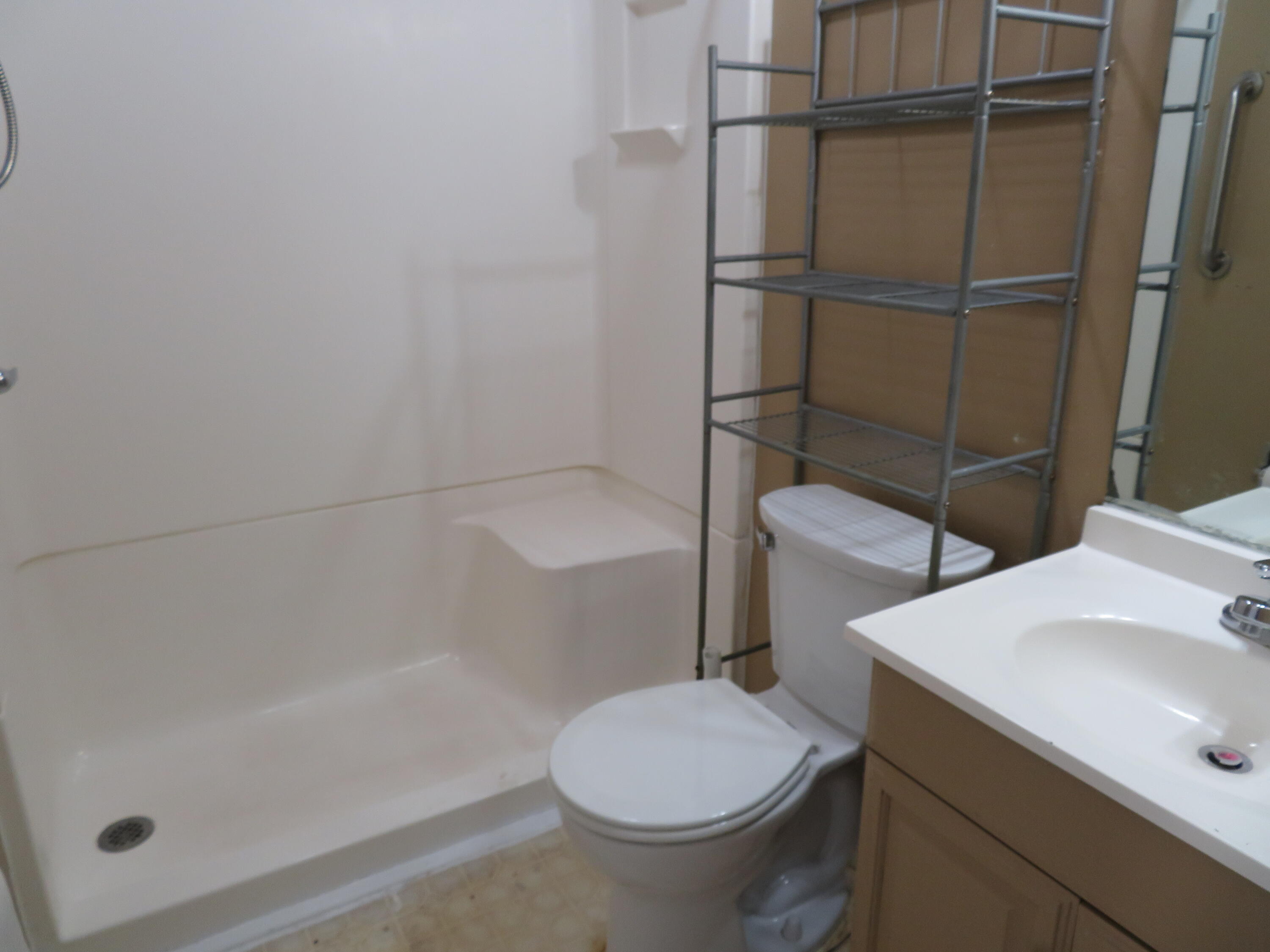 524 Oakland Street, Urbana, Ohio 43078