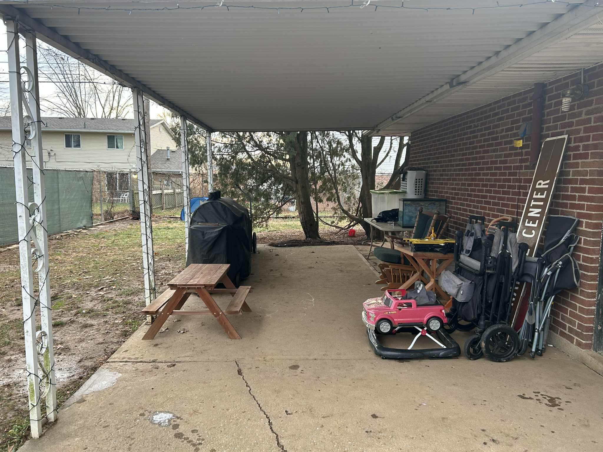 304 Sunset Drive, New Carlisle, Ohio 45344