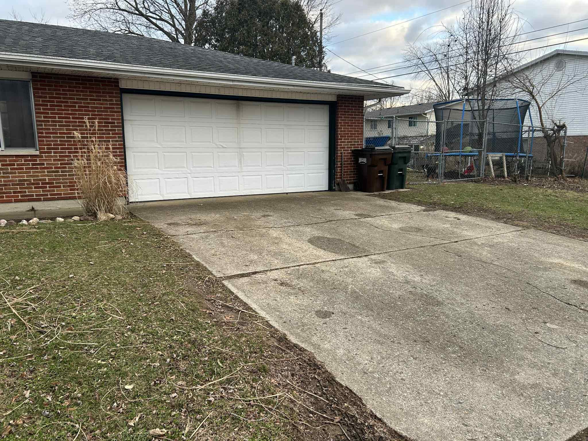 304 Sunset Drive, New Carlisle, Ohio 45344